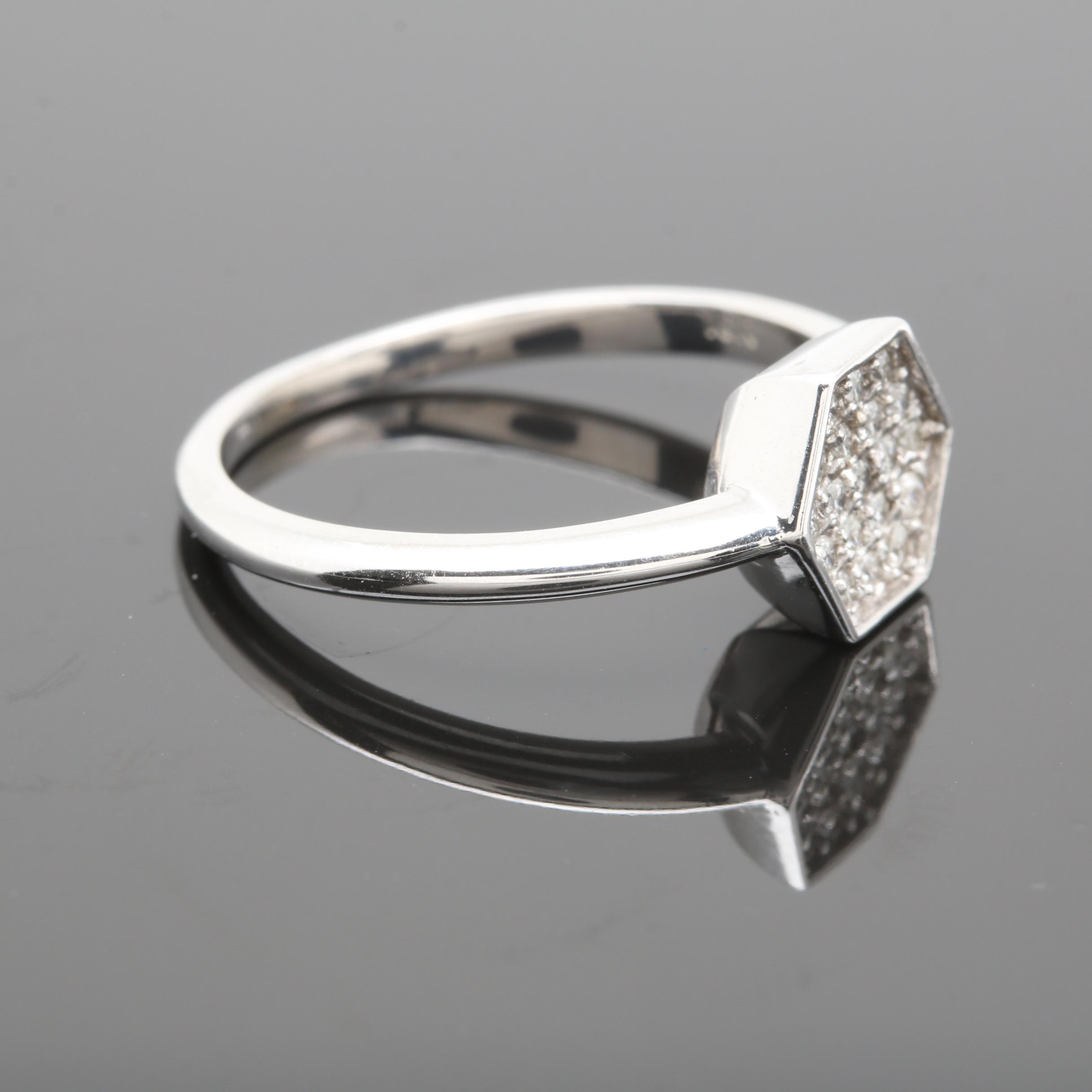 14K White Gold Diamond Ring