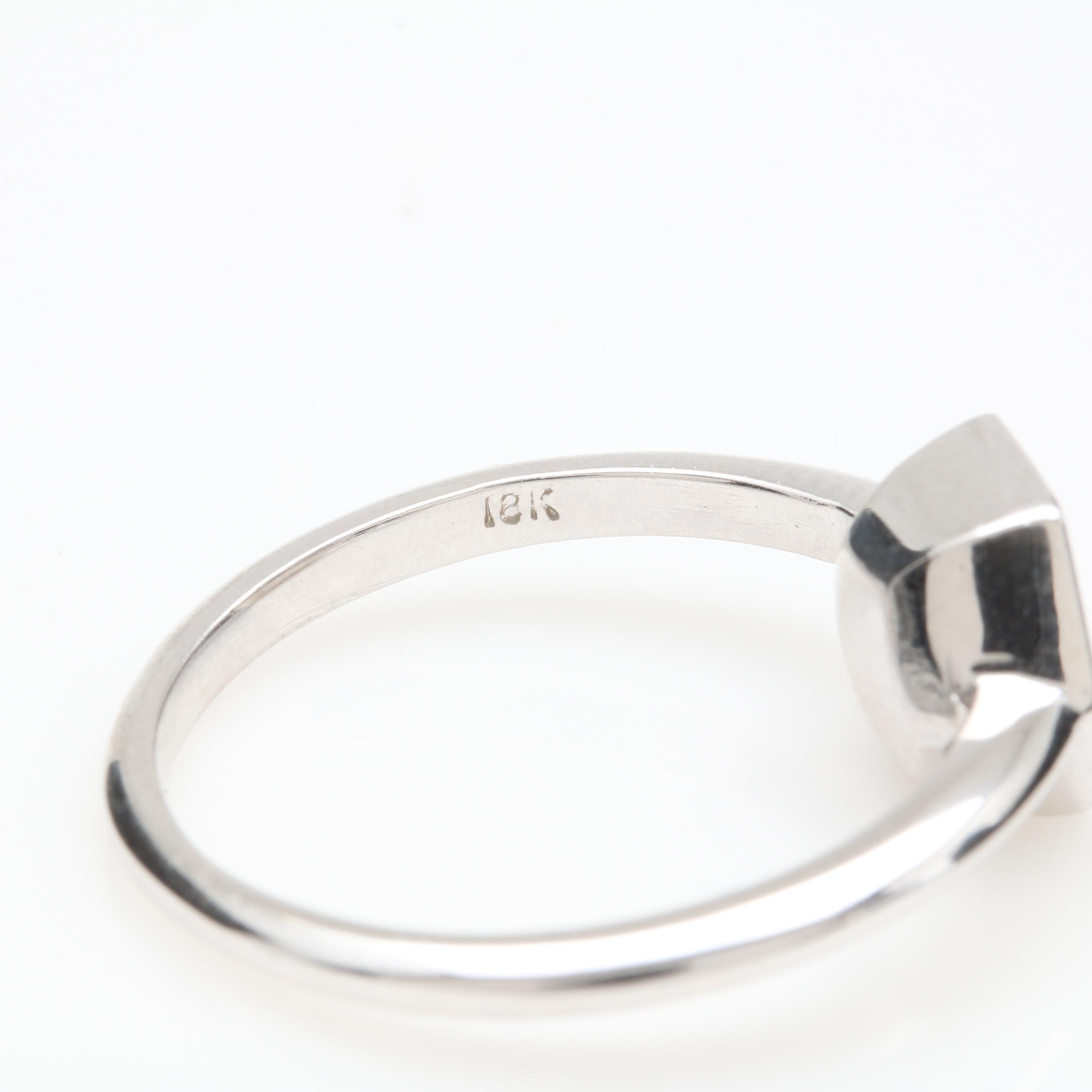 14K White Gold Diamond Ring