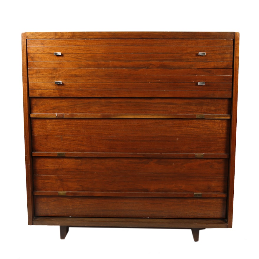 Mid Century Modern Chest of Drawers by Cavalier