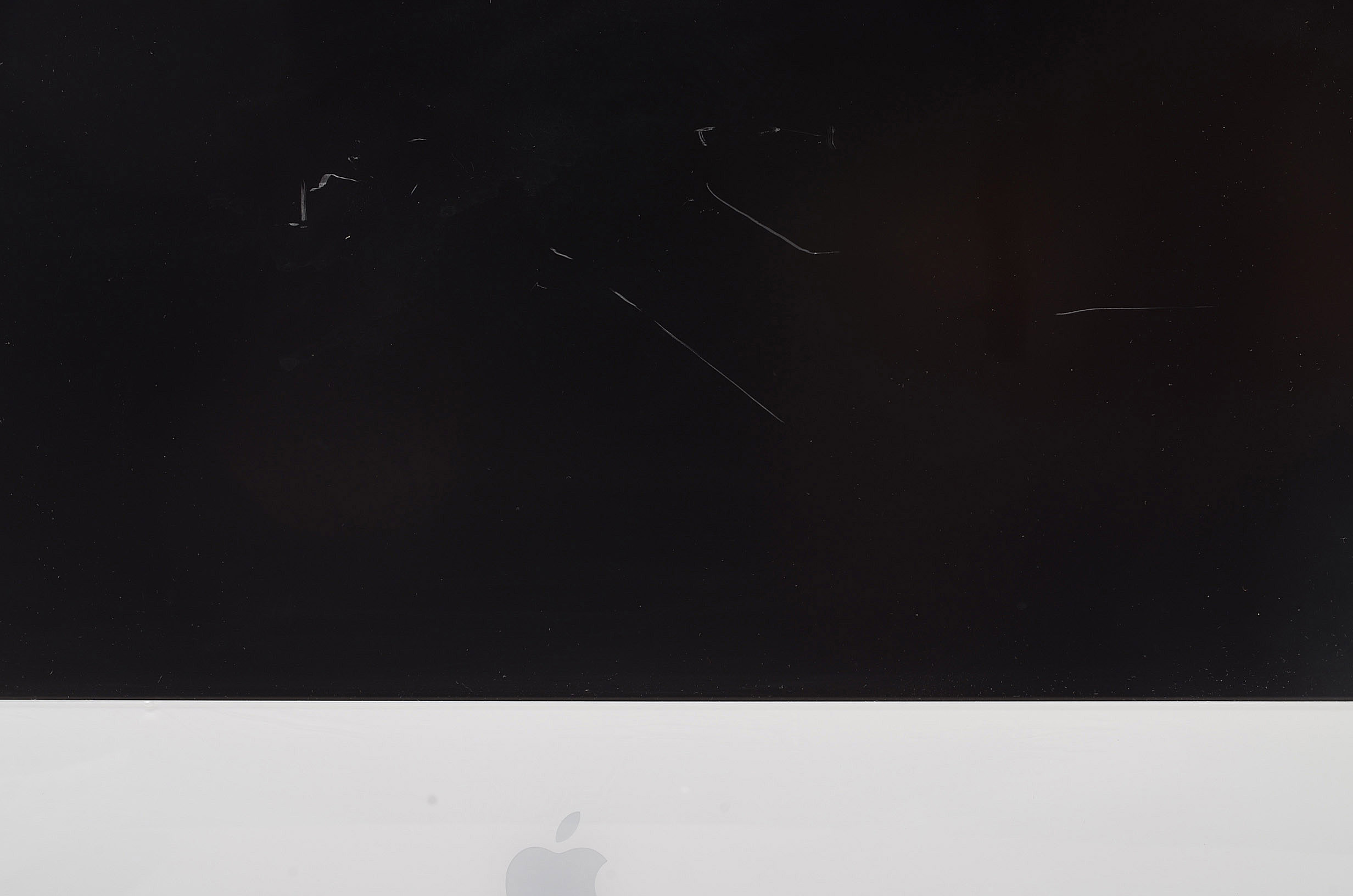 20" iMac Desktop in White