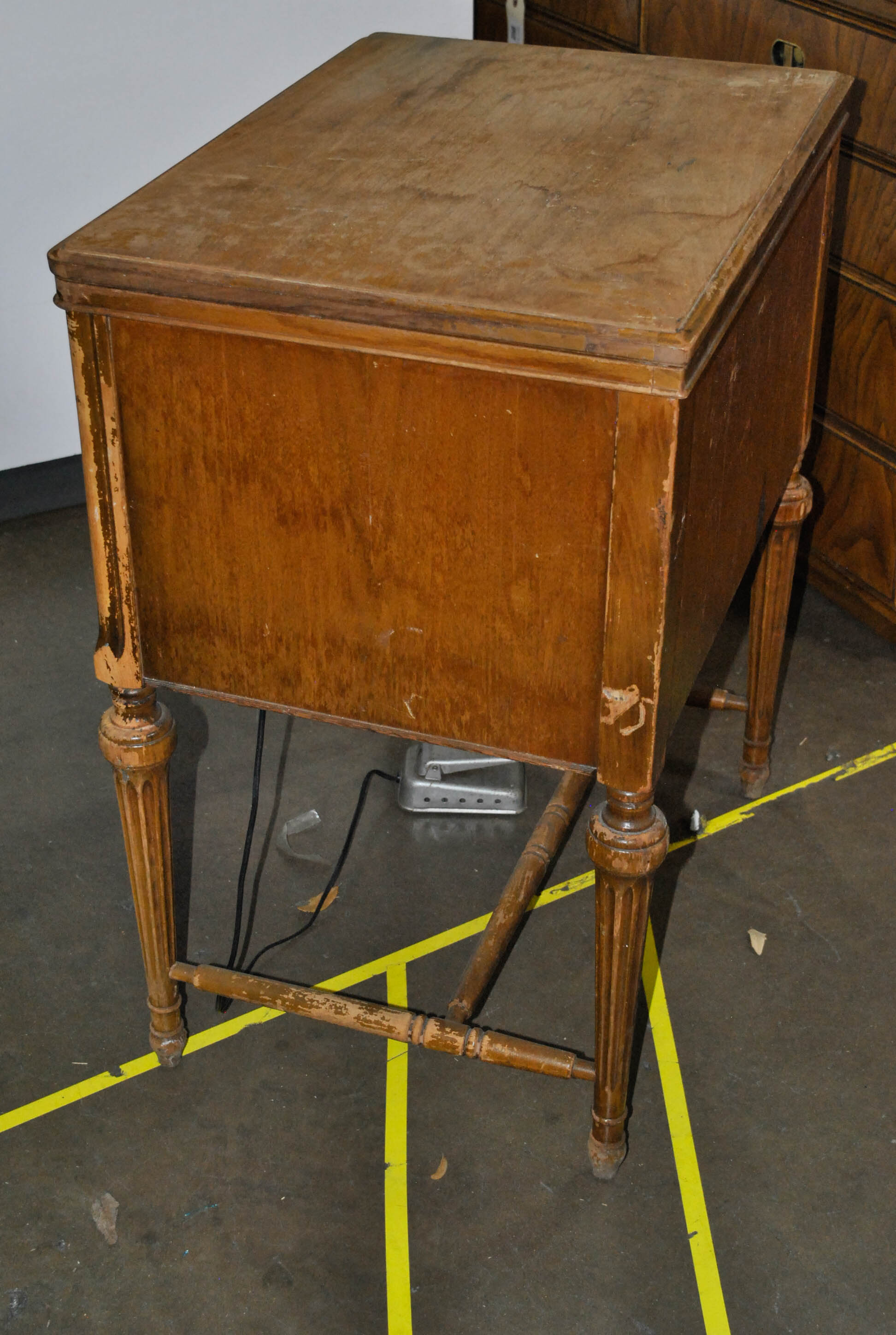 Vintage White Rotary Sewing Machine and Table
