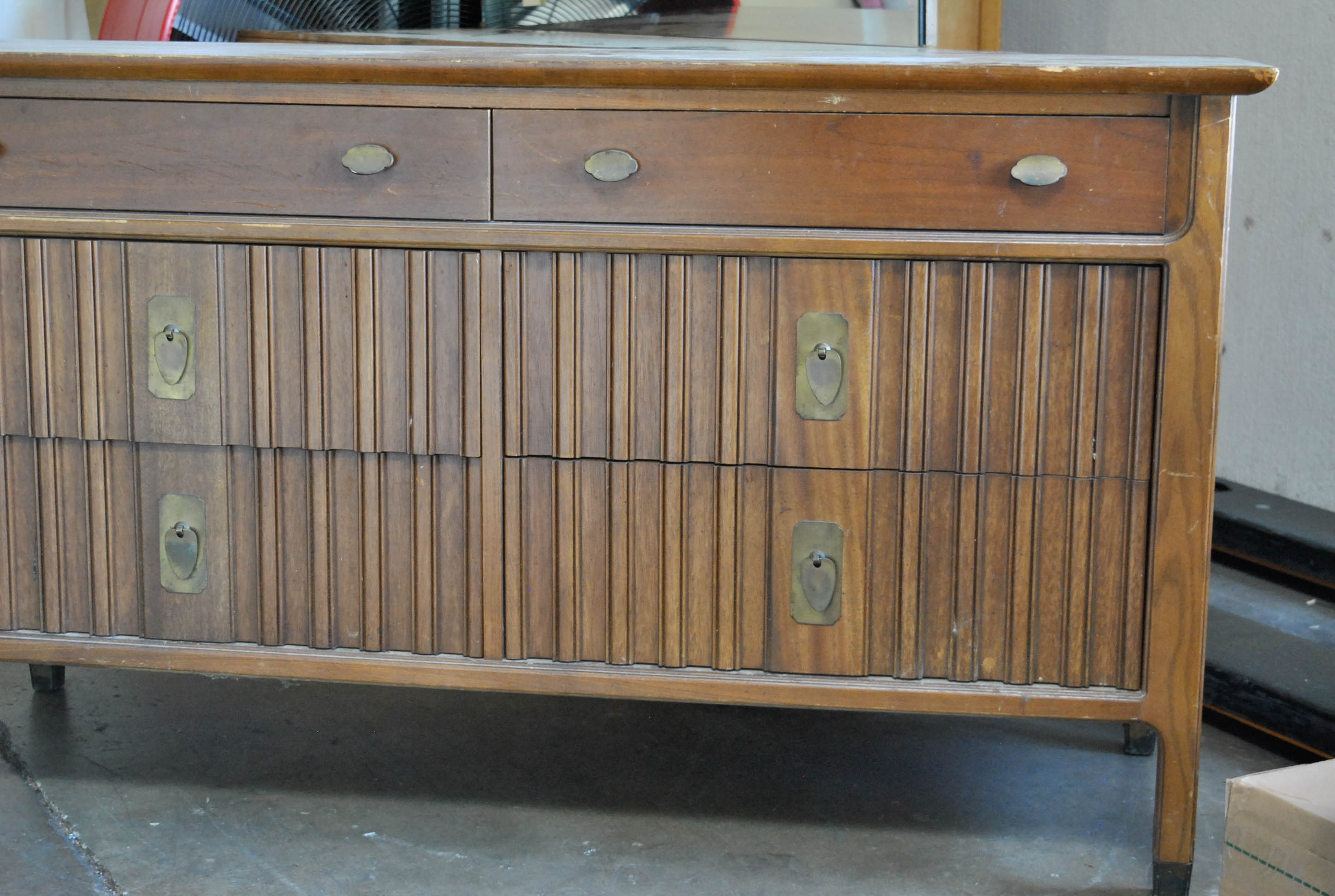 Mid Century Modern Dresser by Stanley Furniture