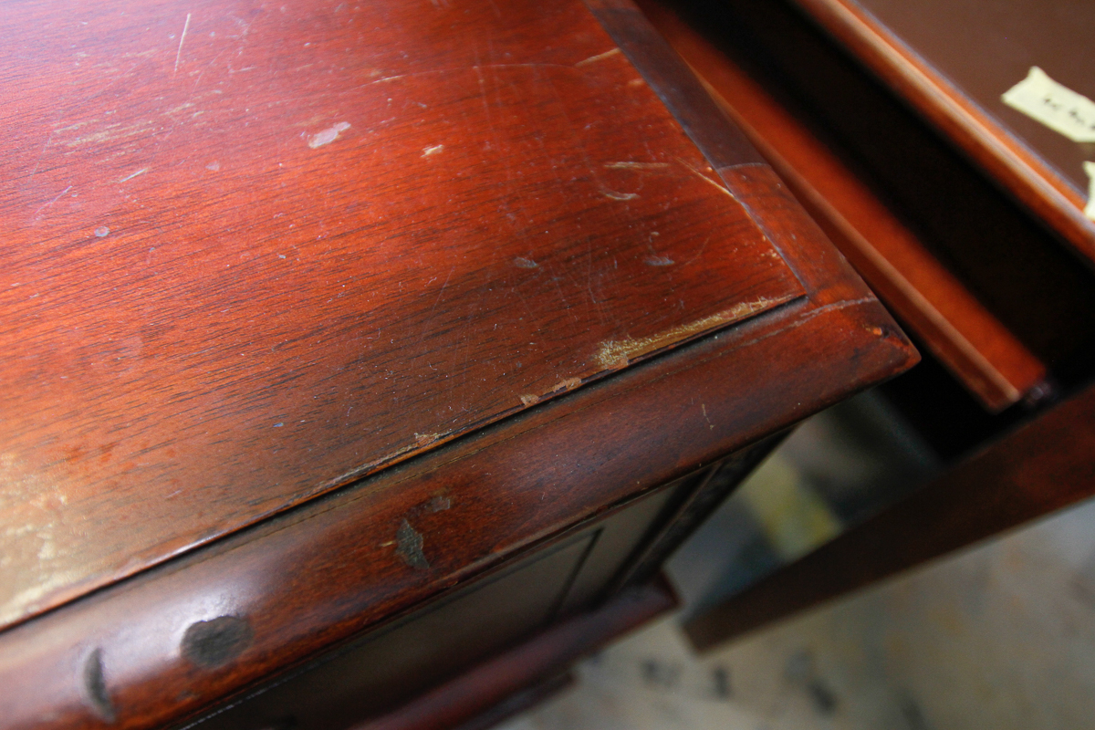 Vintage Mahogany Record Player and Radio Console by Stromberg-Carlson