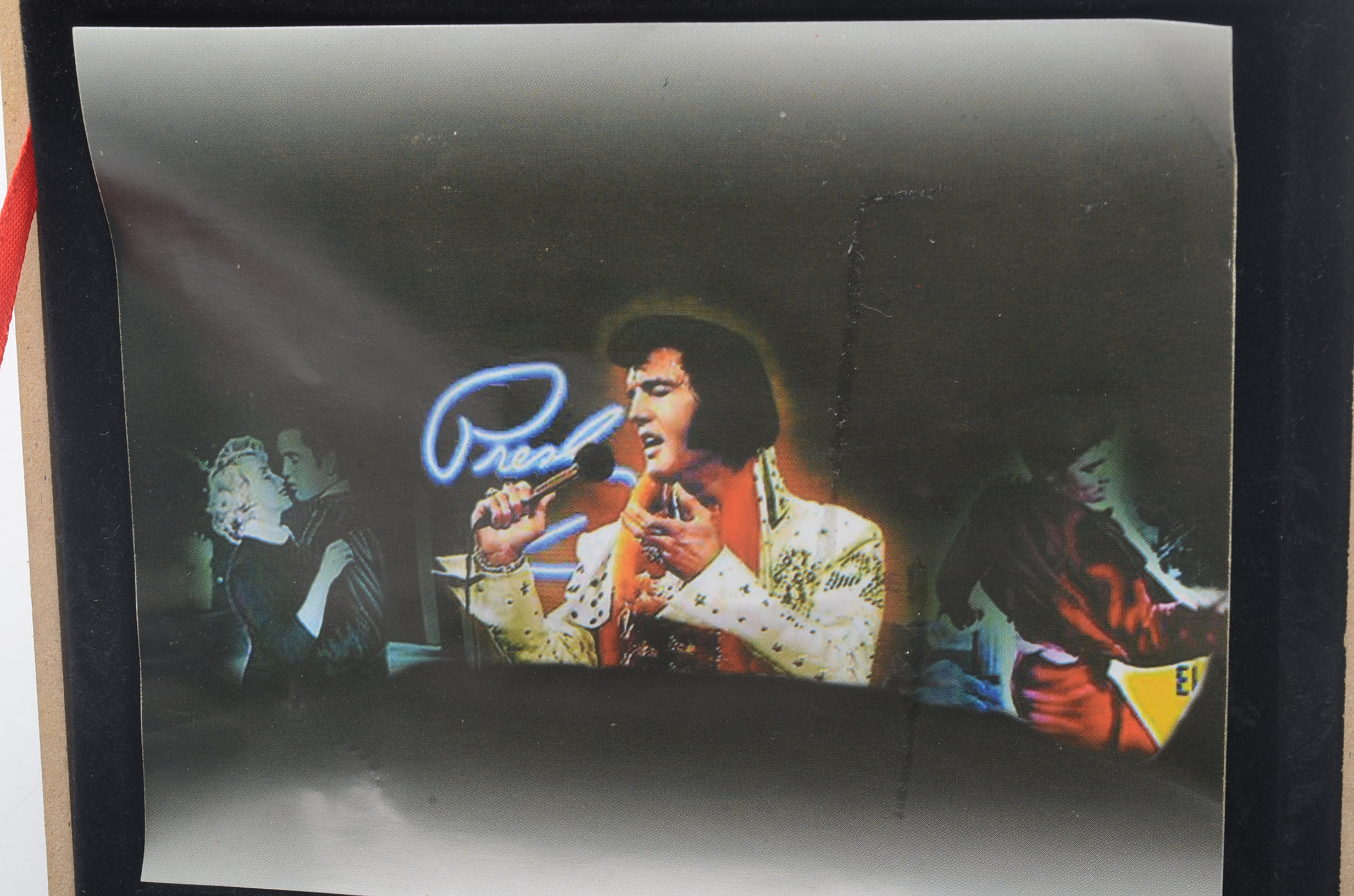 Collectible Elvis Knife and Lighter Set