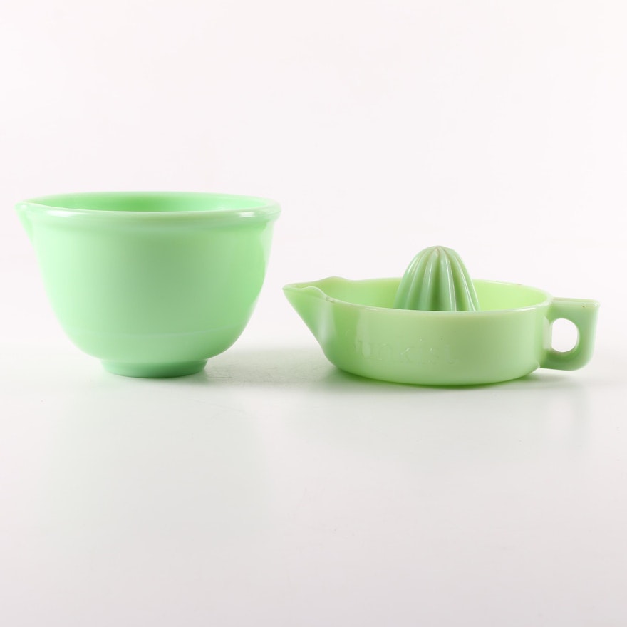 "Jade-Ite" Sunkist Juicer and "Jade-Ite" Mixing Bowl