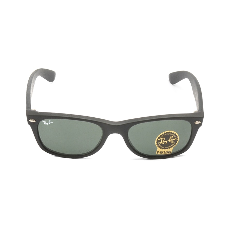 Ray-Ban New Wayfarer Matte Black Sunglasses