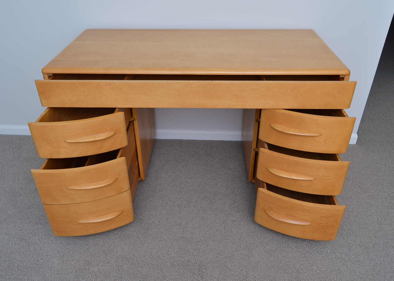 Mid Century Modern Heywood-Wakefield Maple Kneehole Desk