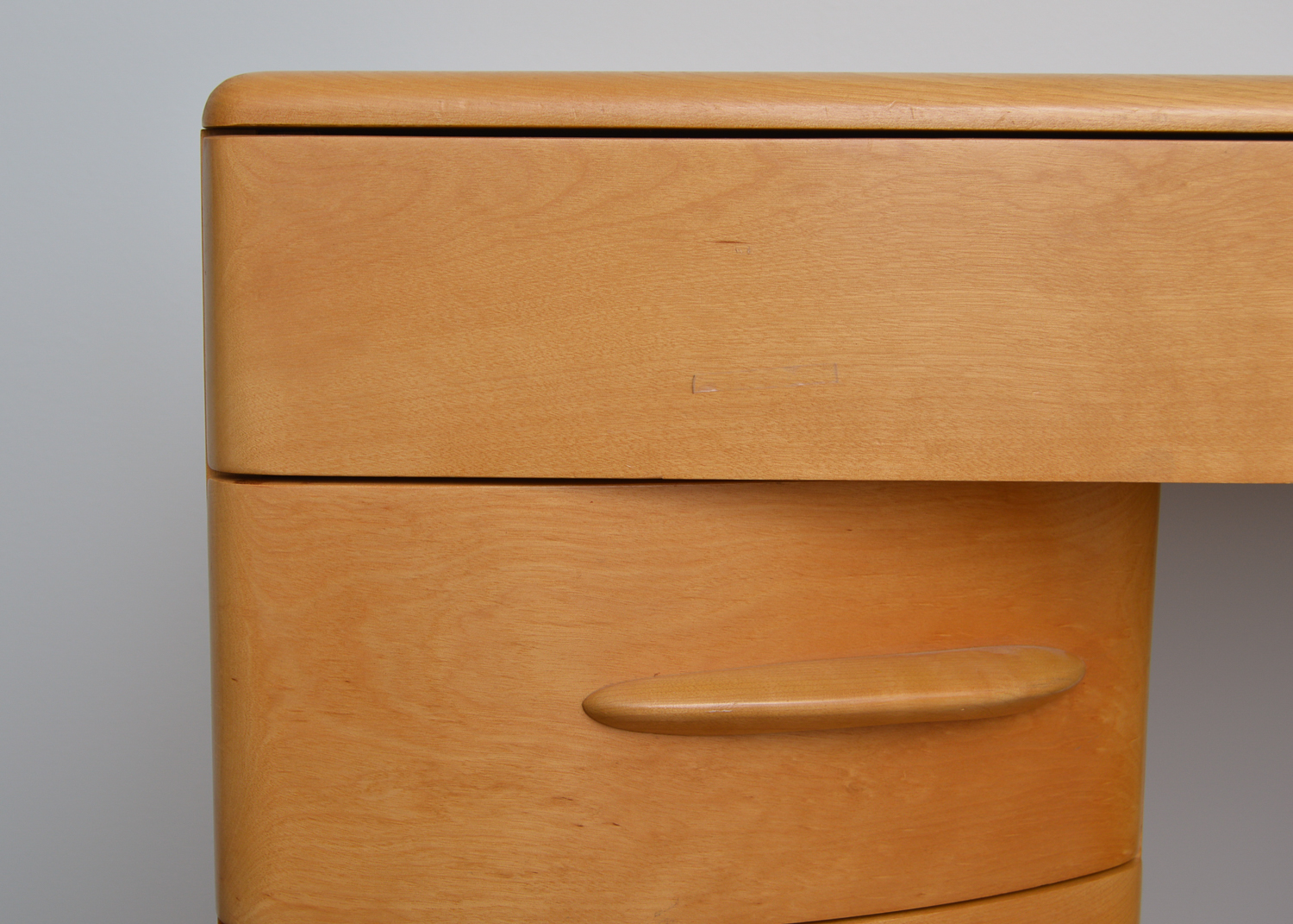 Mid Century Modern Heywood-Wakefield Maple Kneehole Desk