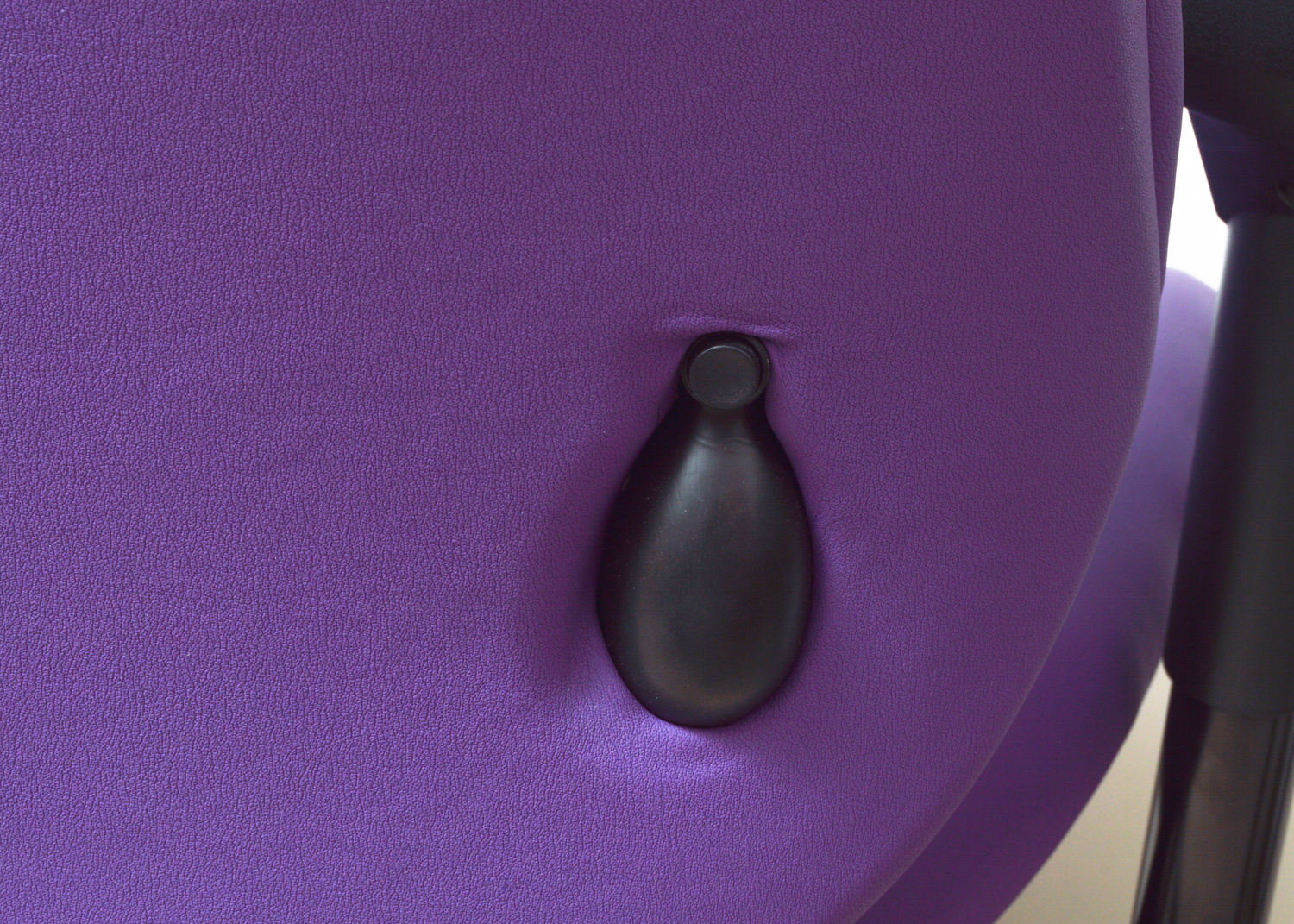 Bodybilt K3502 Office Chair by Ergogenesis