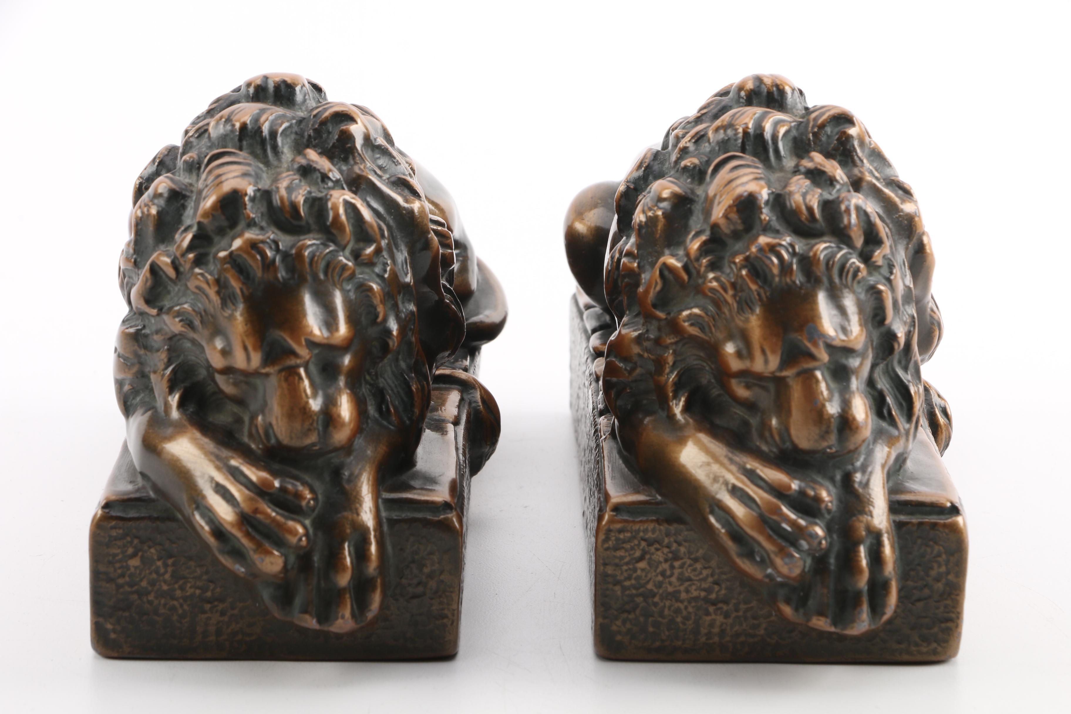 Nu Art "Lion of Lucerne" Bookends