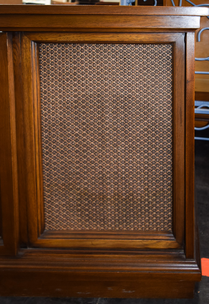 Vintage Sears Silvertone Stereo Radio Phonograph Console