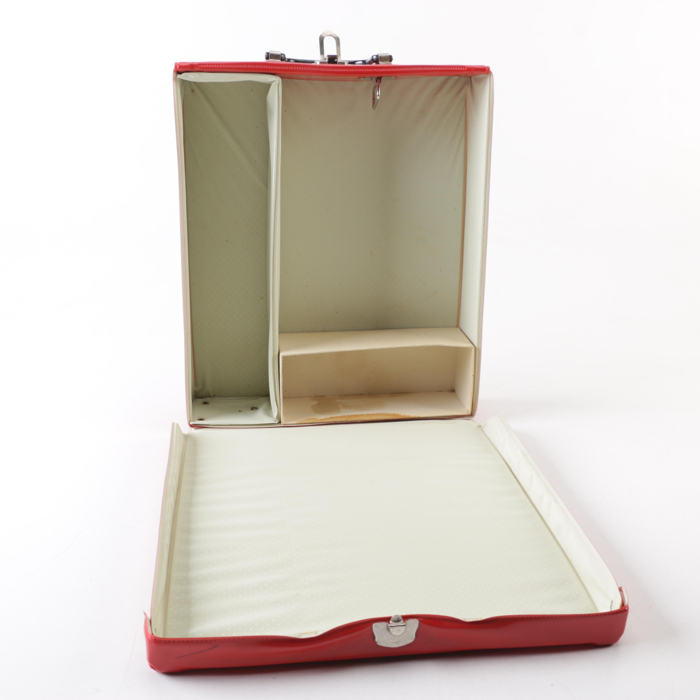 Mattel Collector Edition Barbie Dolls and 1962 Carrying Case