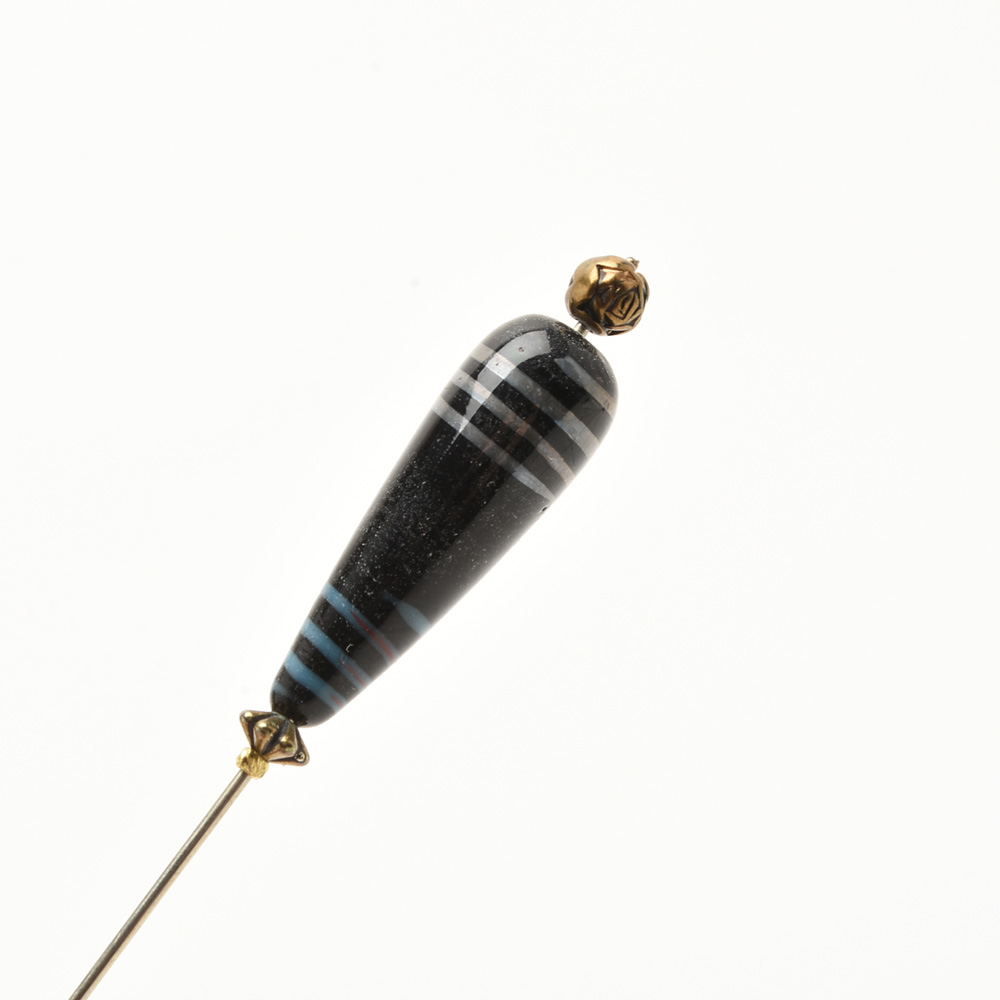 Vintage Northwood Carnival Glass "Grape and Cable" Hatpin Holder and Pins