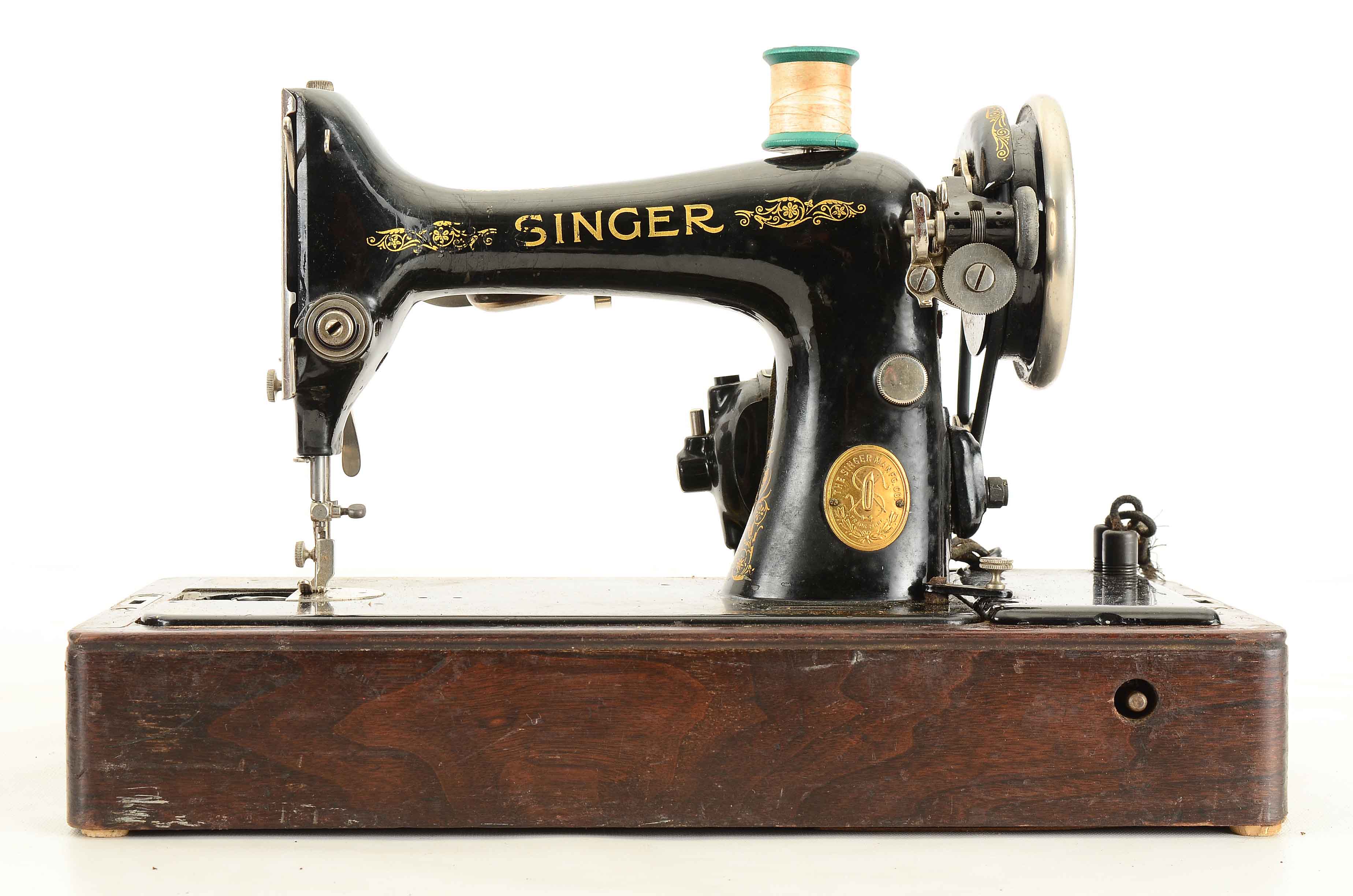 Vintage Singer No. 99 Portable Electric Sewing Machine