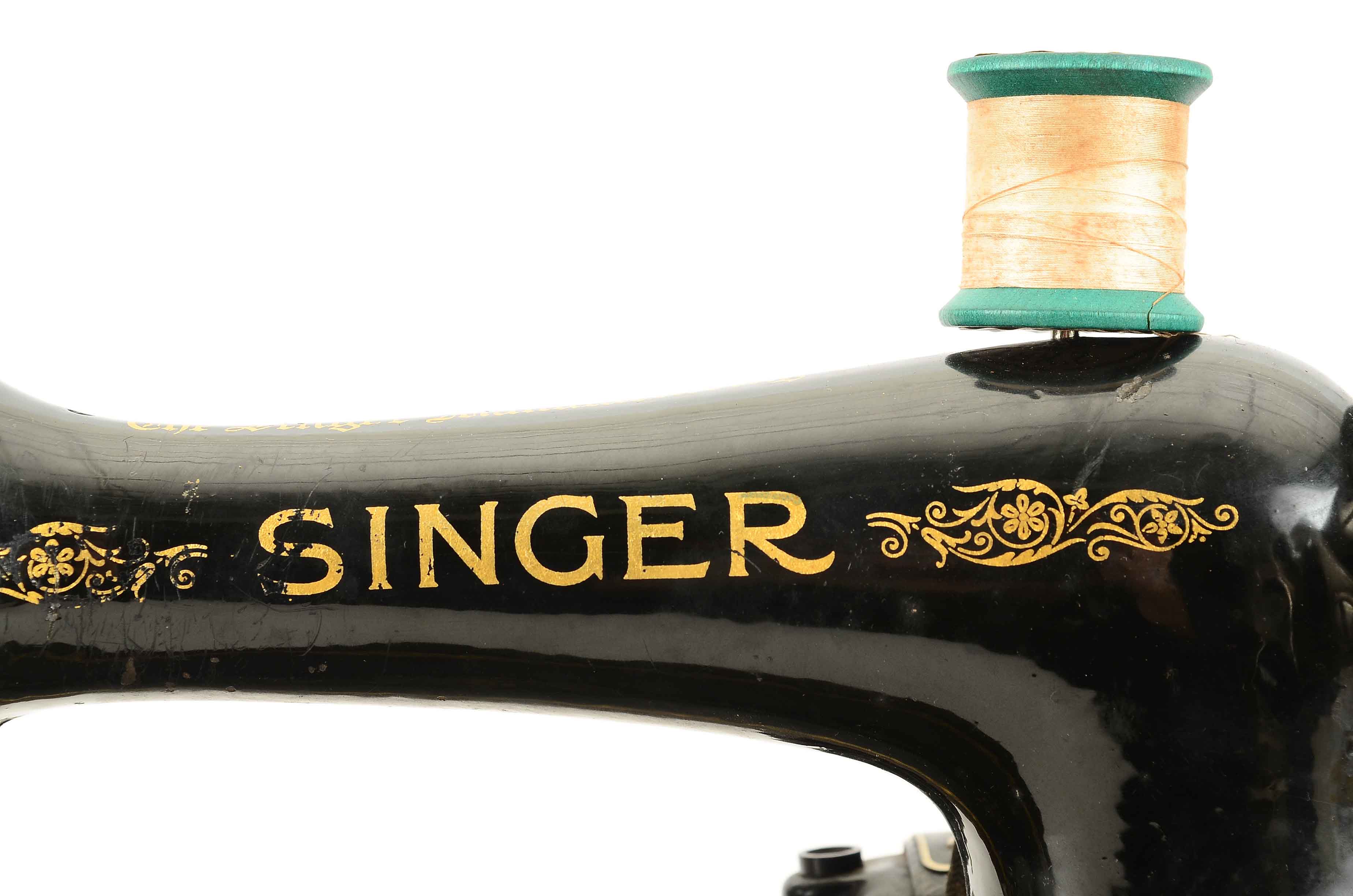 Vintage Singer No. 99 Portable Electric Sewing Machine