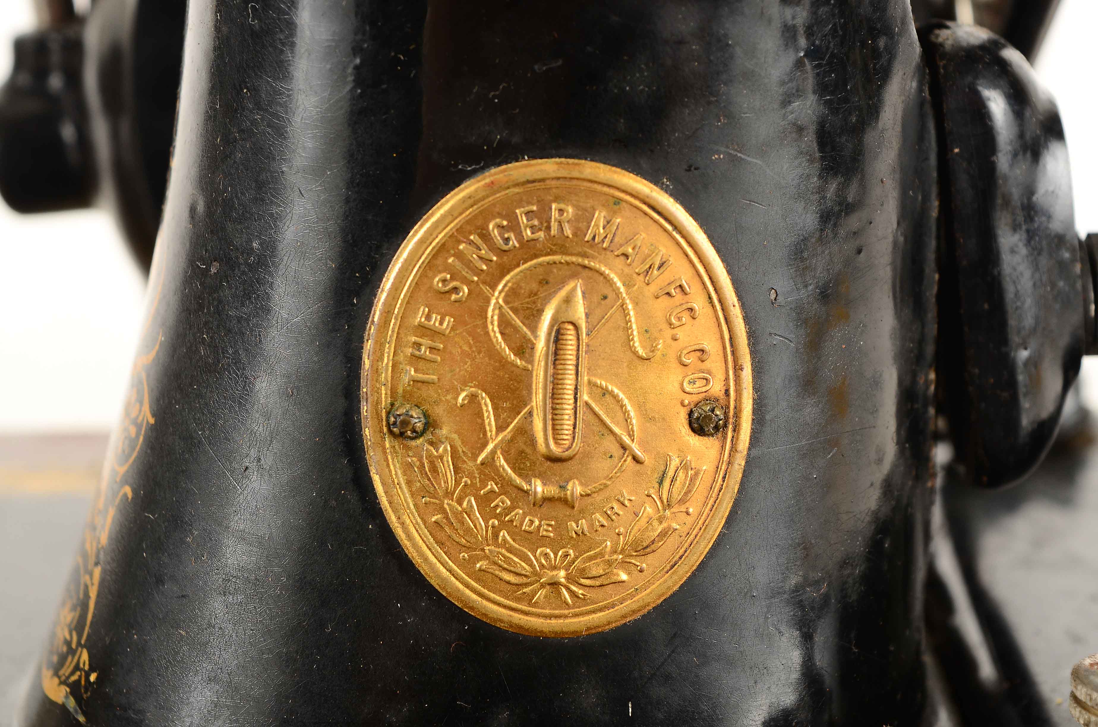 Vintage Singer No. 99 Portable Electric Sewing Machine