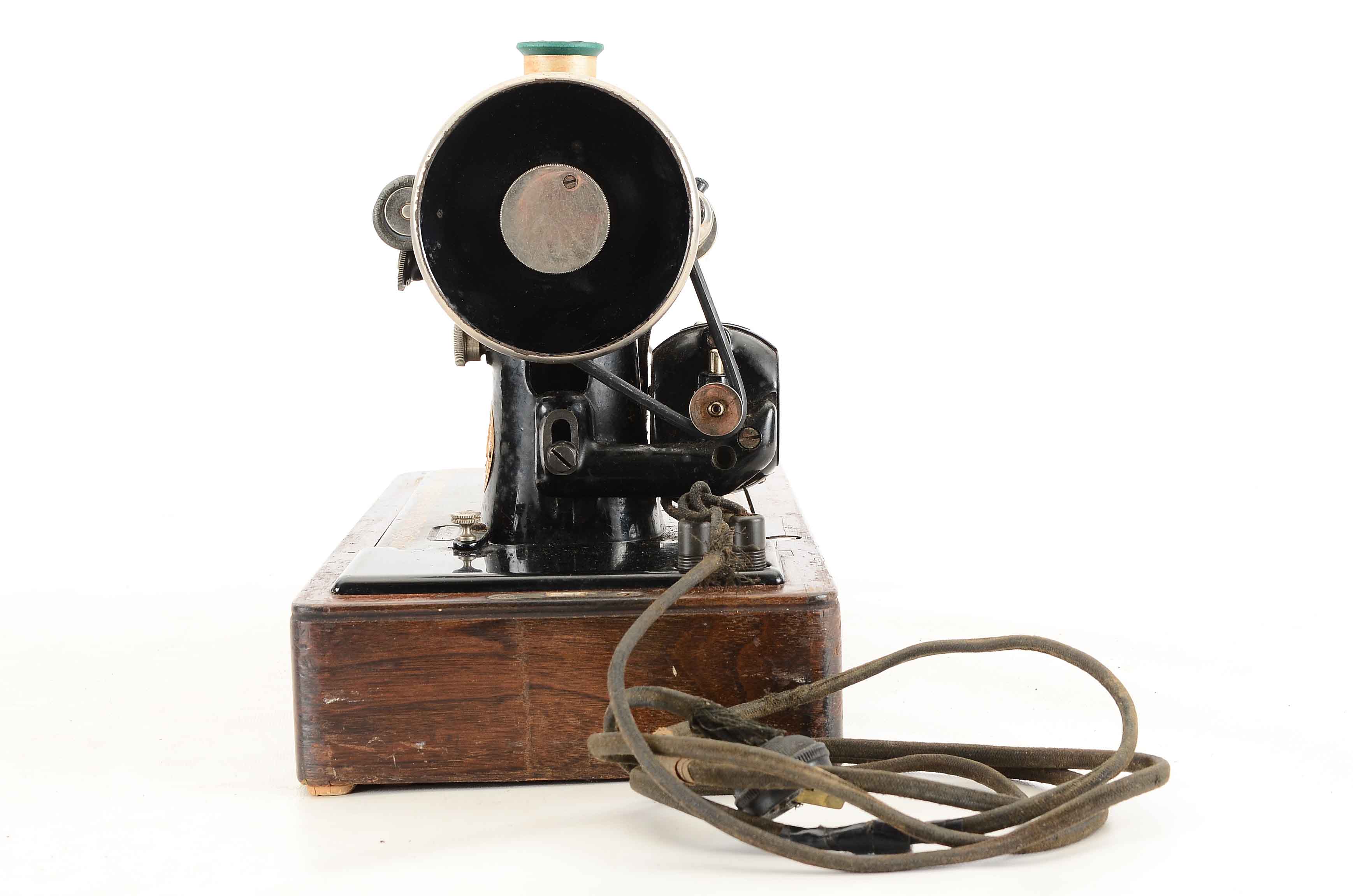 Vintage Singer No. 99 Portable Electric Sewing Machine