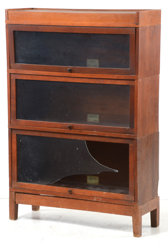 Globe-Wernicke Barrister Bookcase