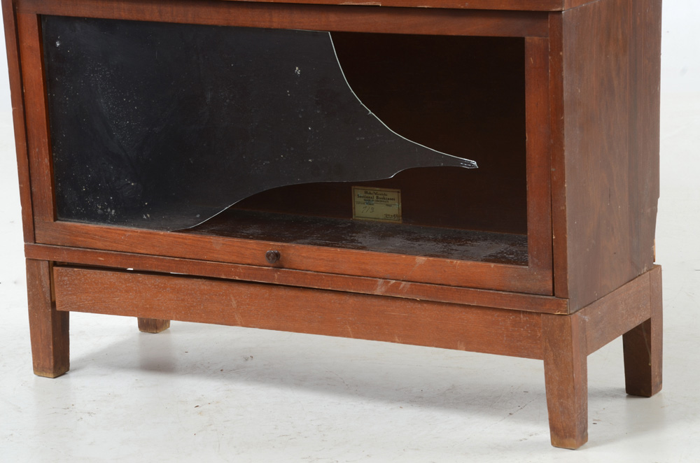 Globe-Wernicke Barrister Bookcase