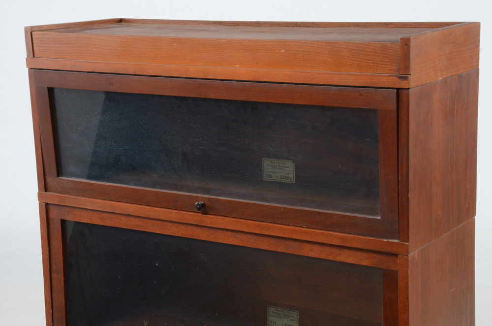 Globe-Wernicke Barrister Bookcase