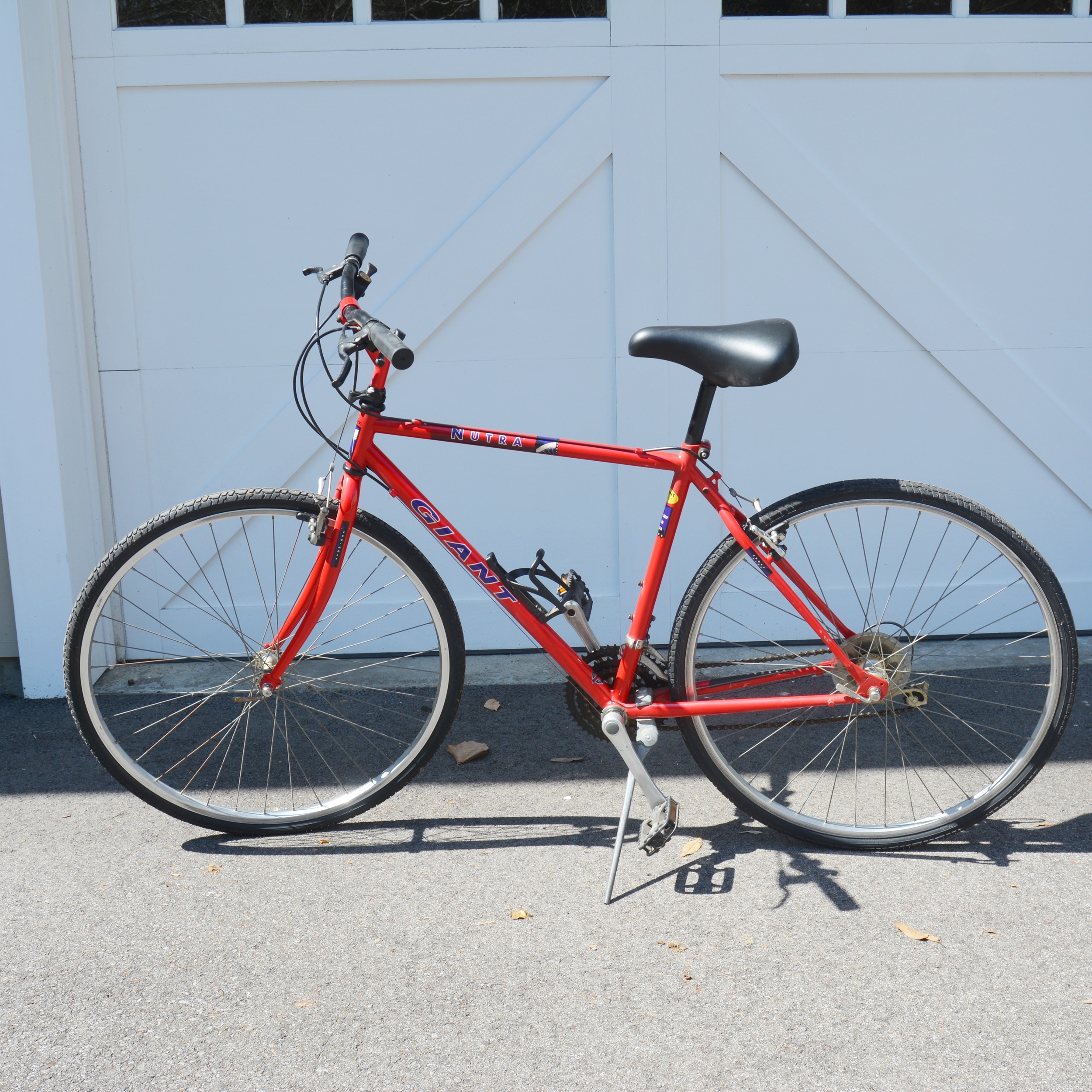 Giant Nutra Hybrid Bicycle