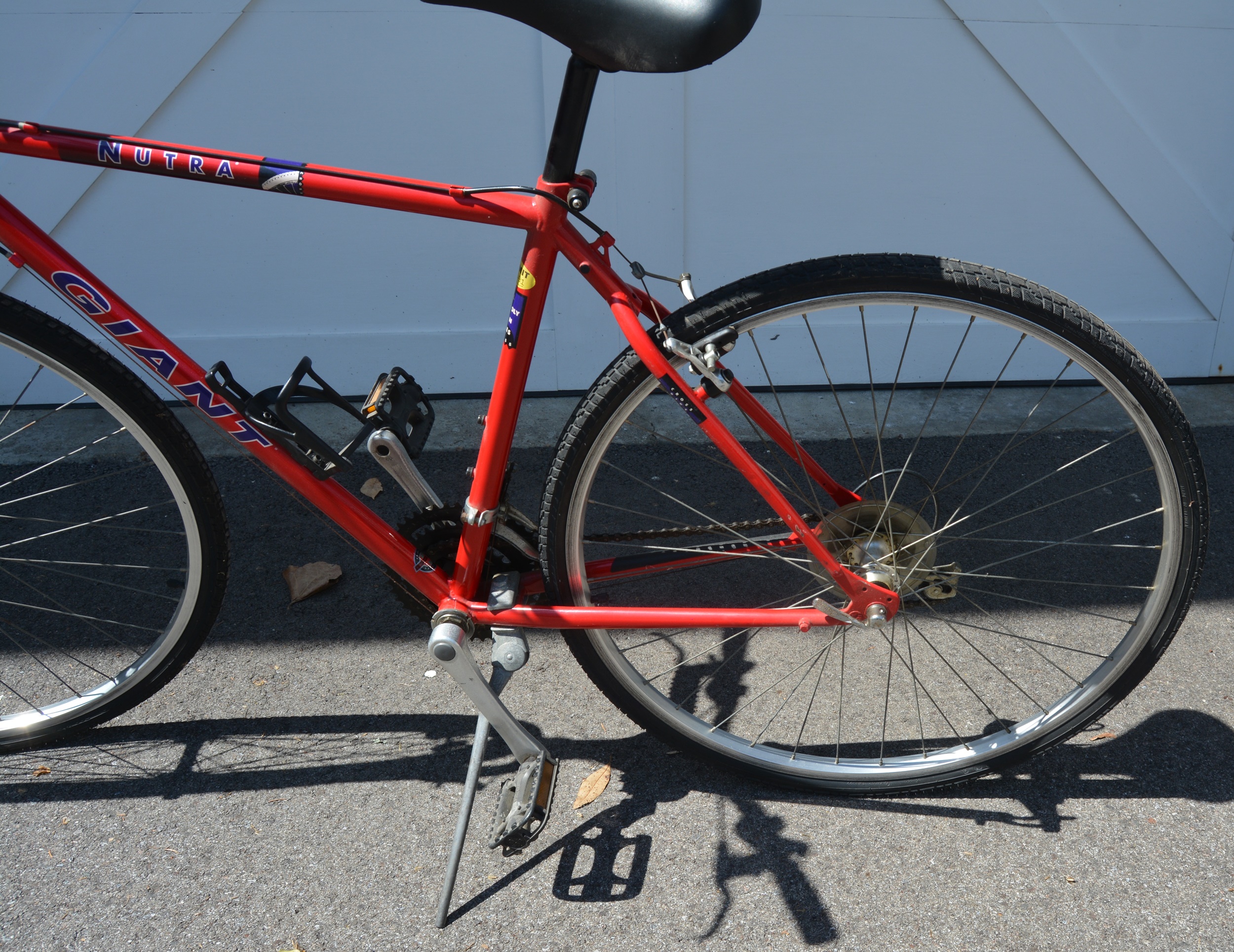 Giant Nutra Hybrid Bicycle