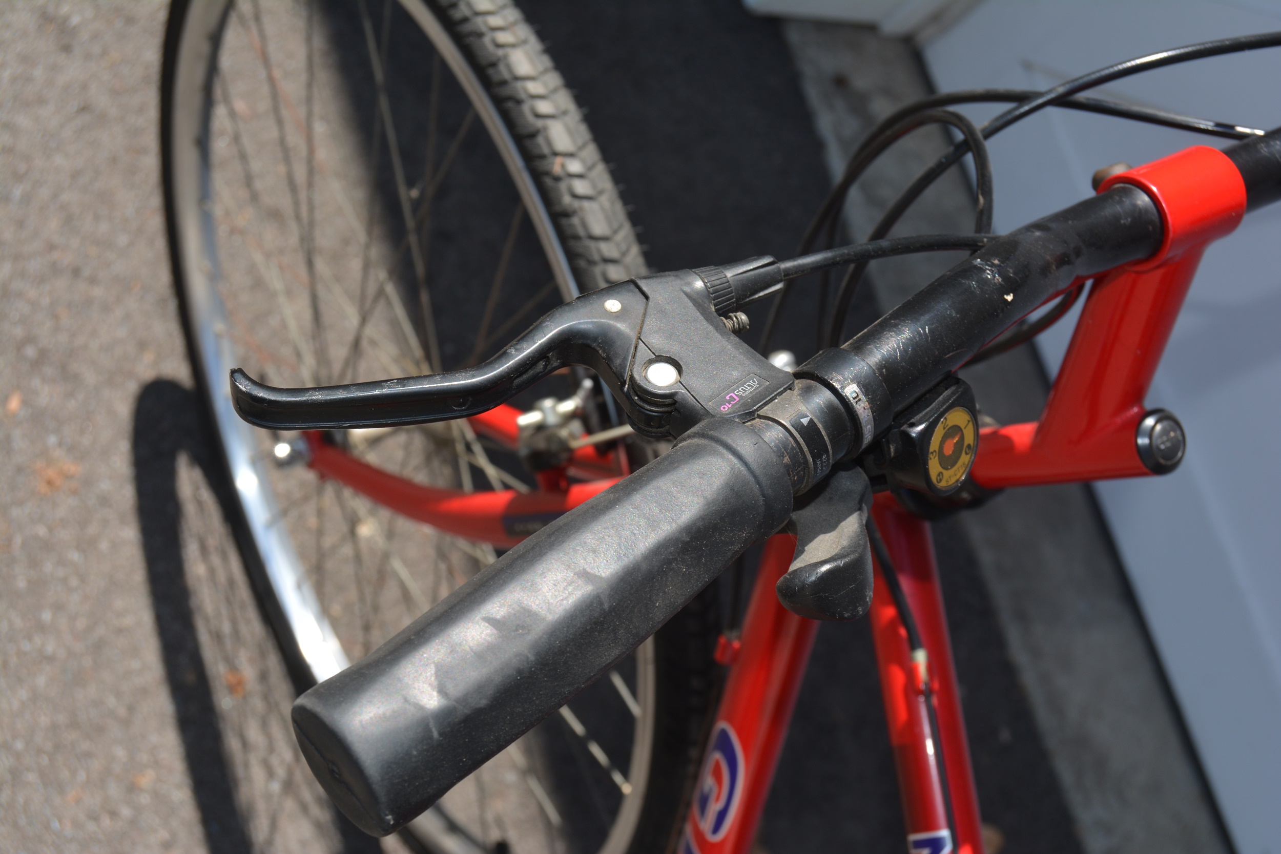 Giant Nutra Hybrid Bicycle