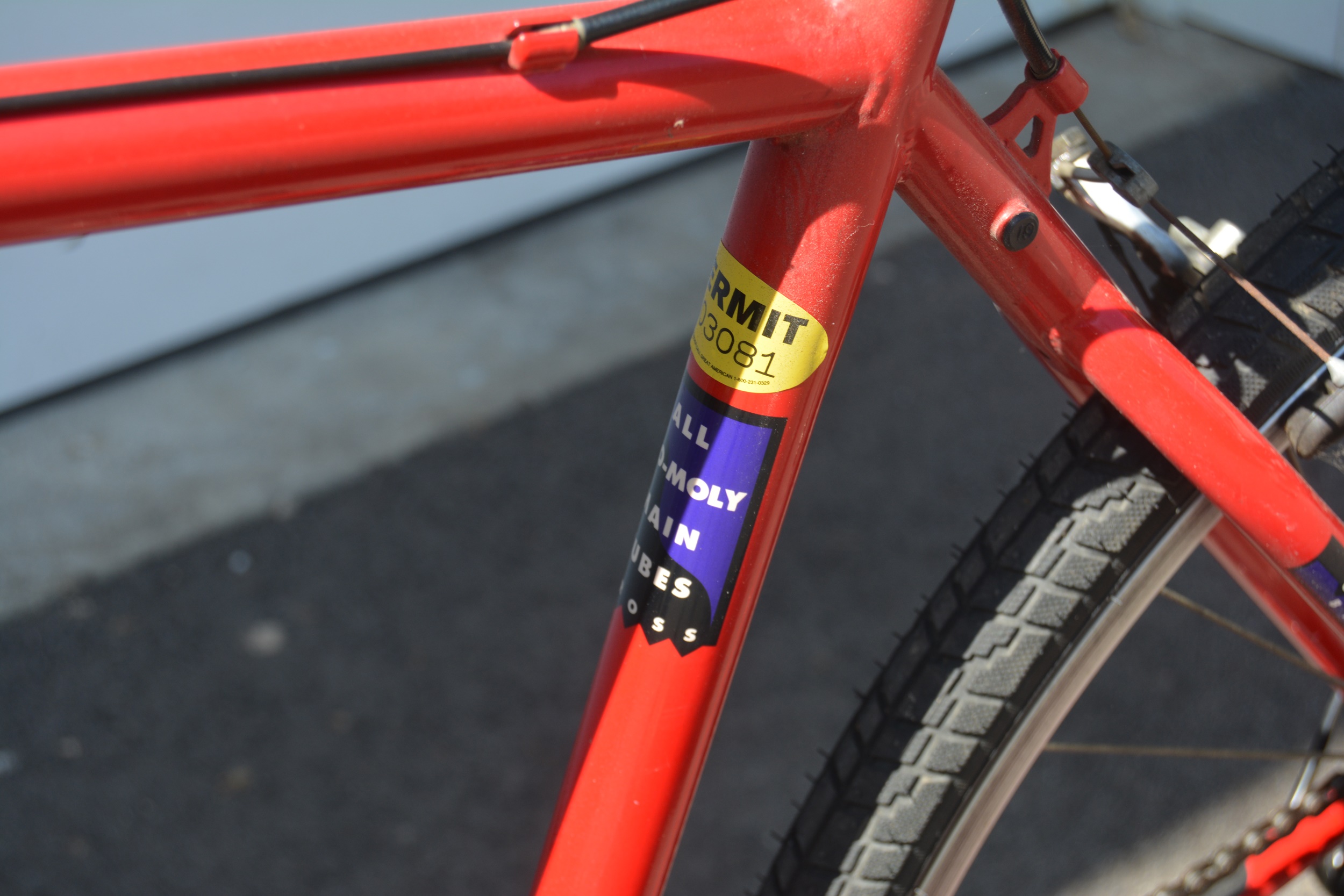 Giant Nutra Hybrid Bicycle