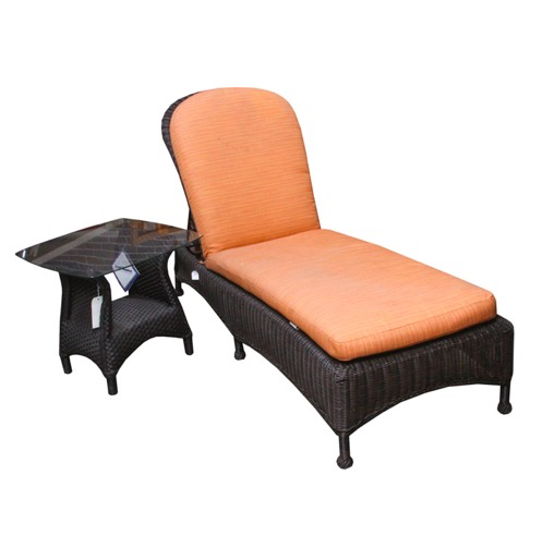 Summer Classics Wicker Patio Chaise Lounge with Lloyd Flanders Side Table