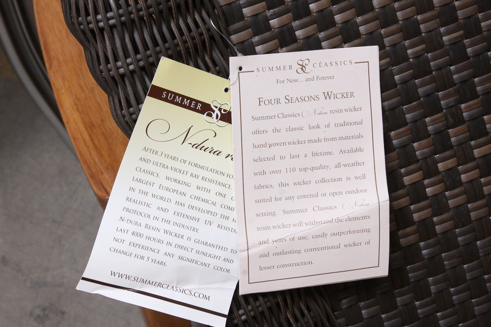 Summer Classics Wicker Patio Chaise Lounge with Lloyd Flanders Side Table