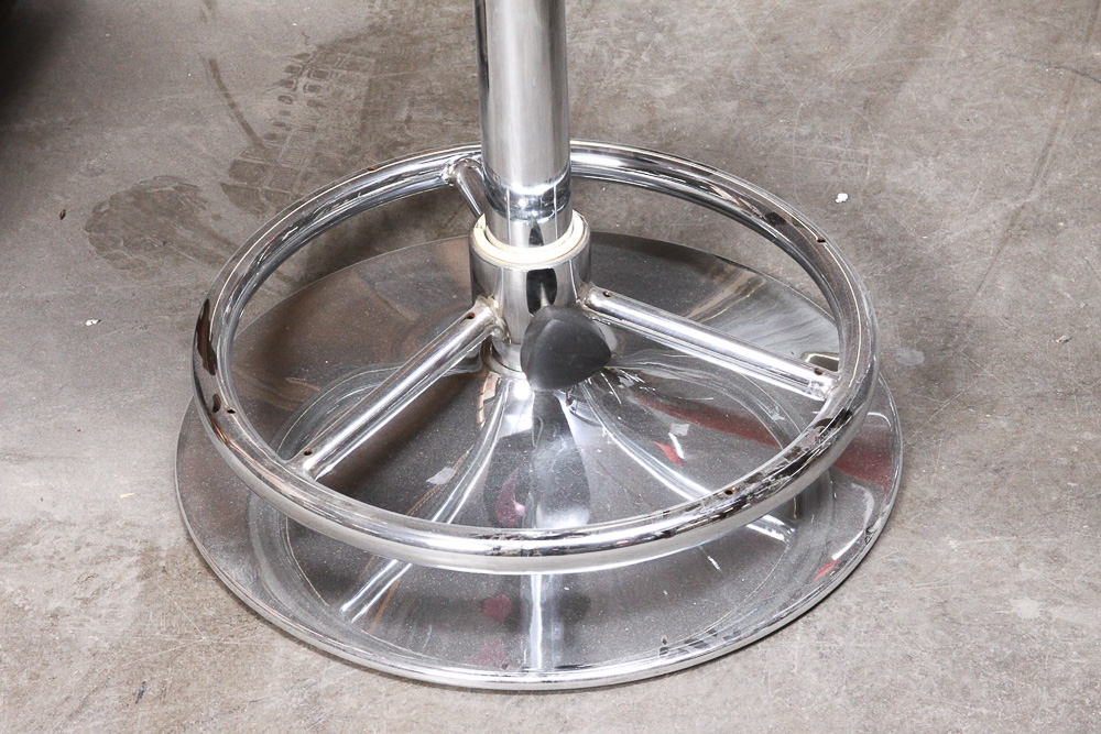 Zuo Modern Chrome Swivel Chair