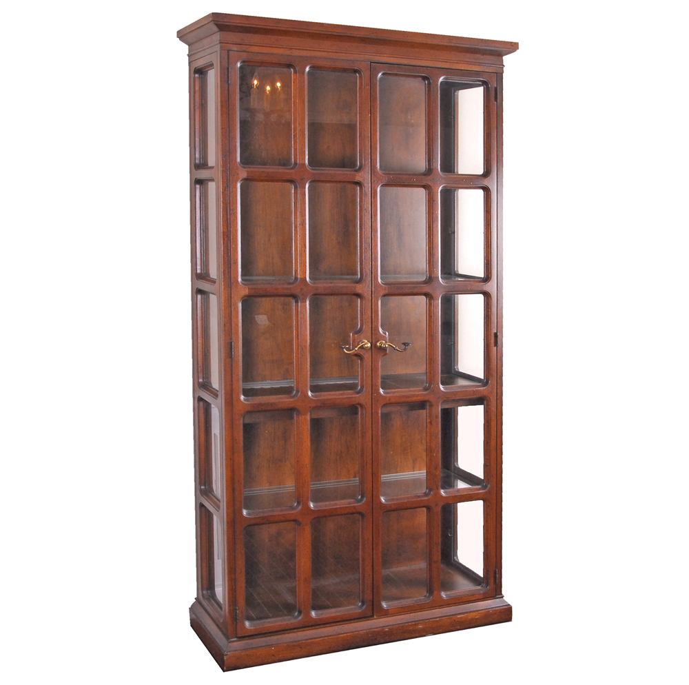 Vintage "Wellington Park" Illuminated Display Cabinet by Drexel