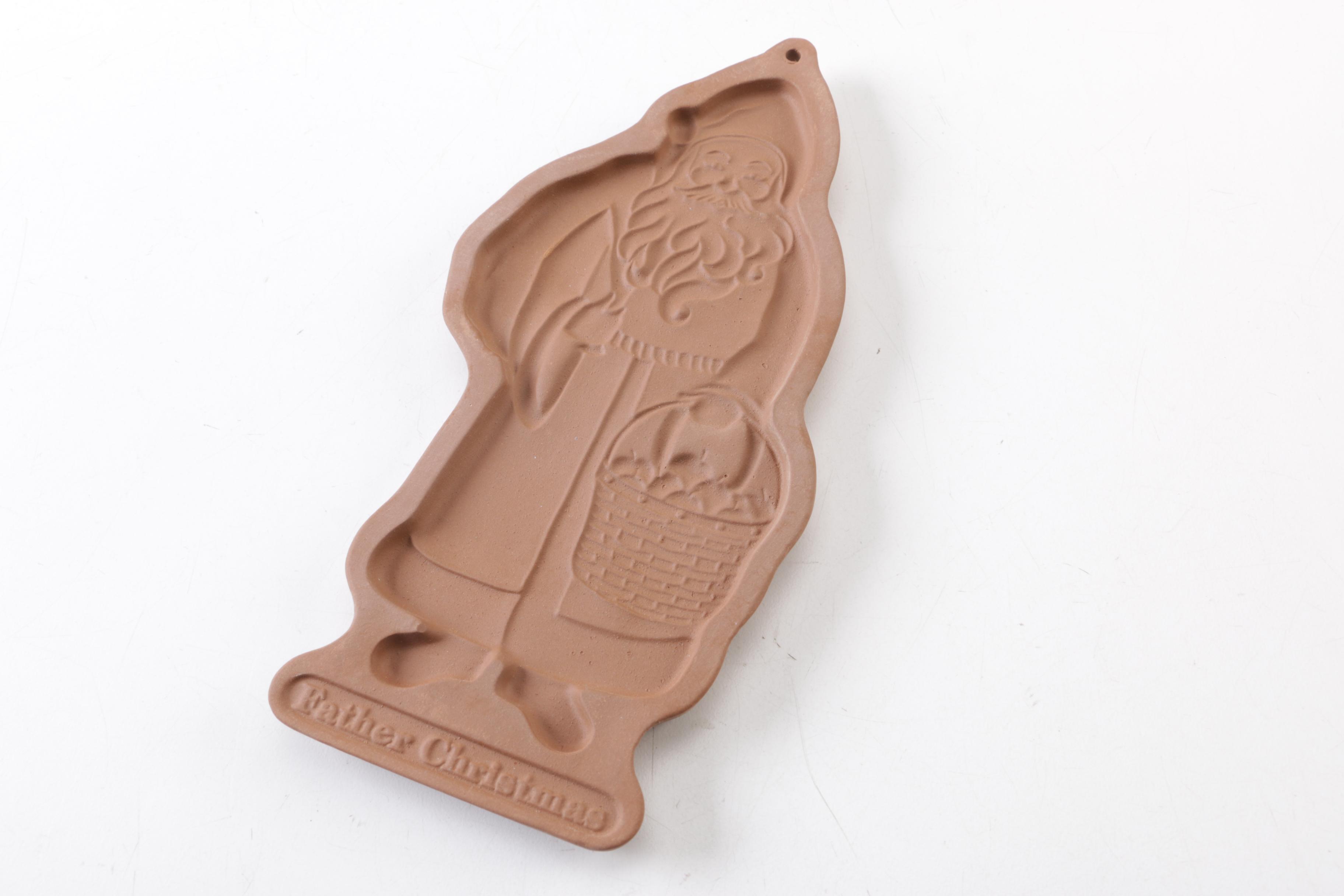 1990 Longaberger Signed "Gingerbread" Basket with "Father Christmas" Cookie Mold