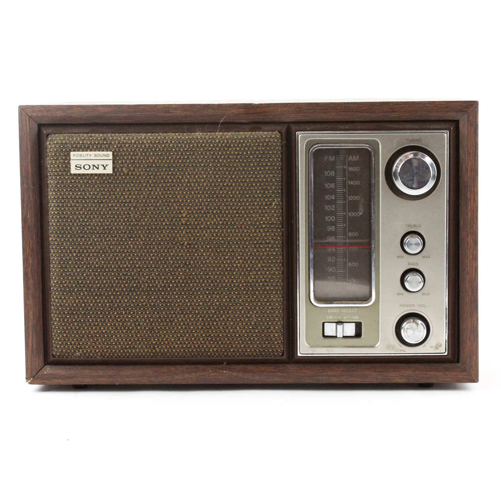 Vintage Sony Fidelity Sound AM/FM Radio