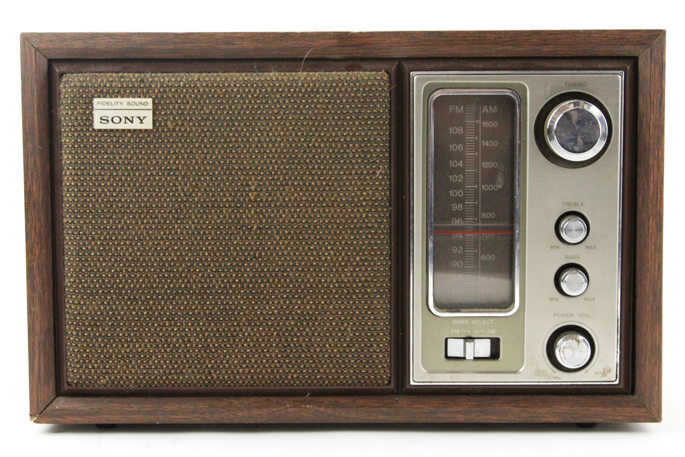 Vintage Sony Fidelity Sound AM/FM Radio