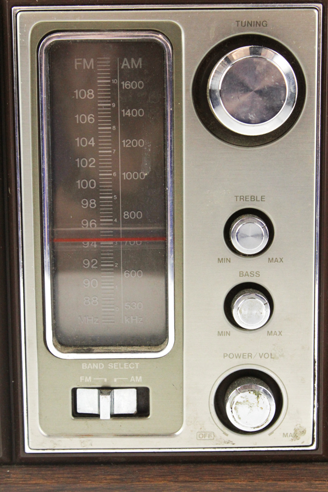 Vintage Sony Fidelity Sound AM/FM Radio