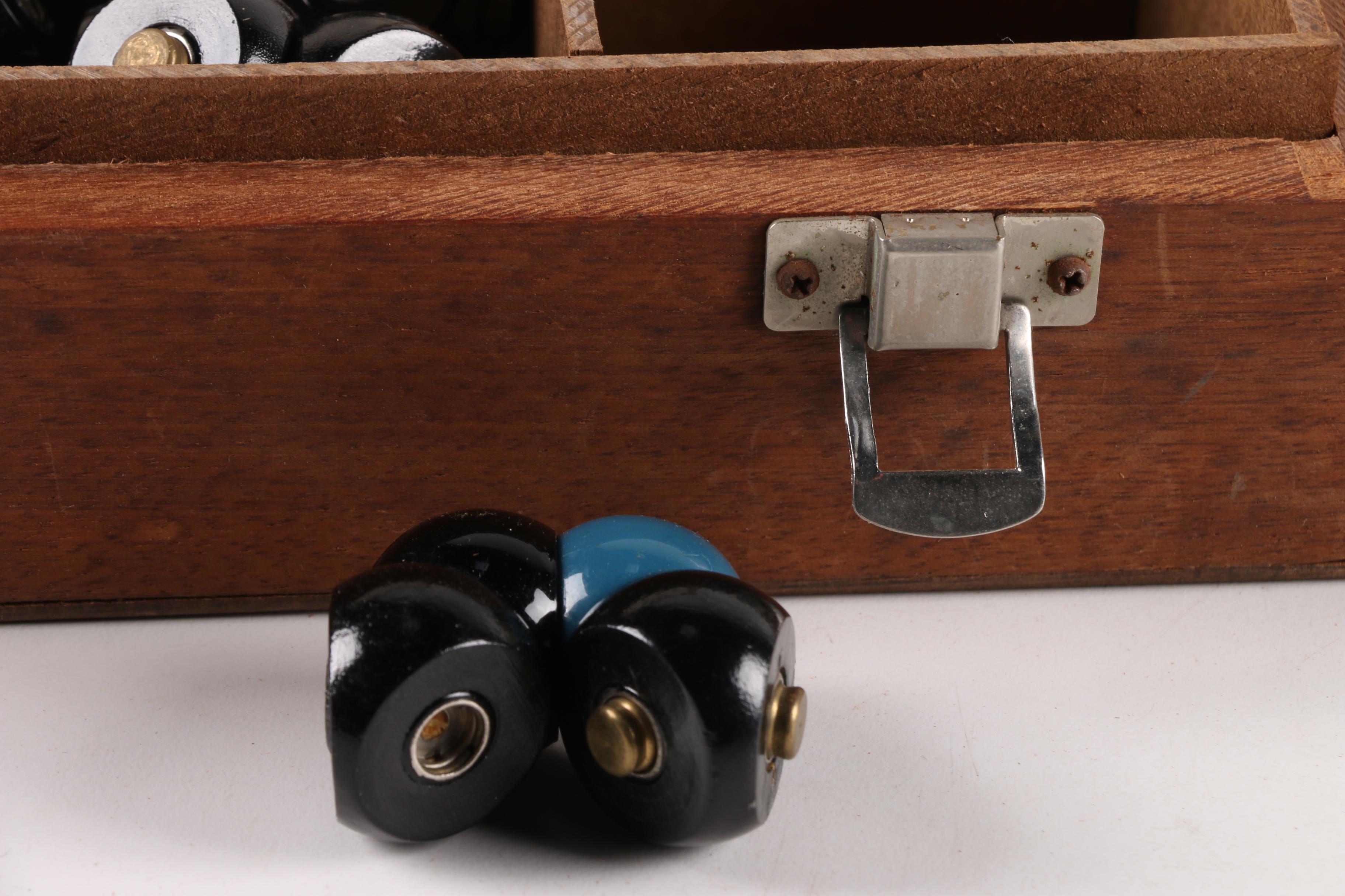 1940s Fisher Scientific Company Atomic Organic Model Kits