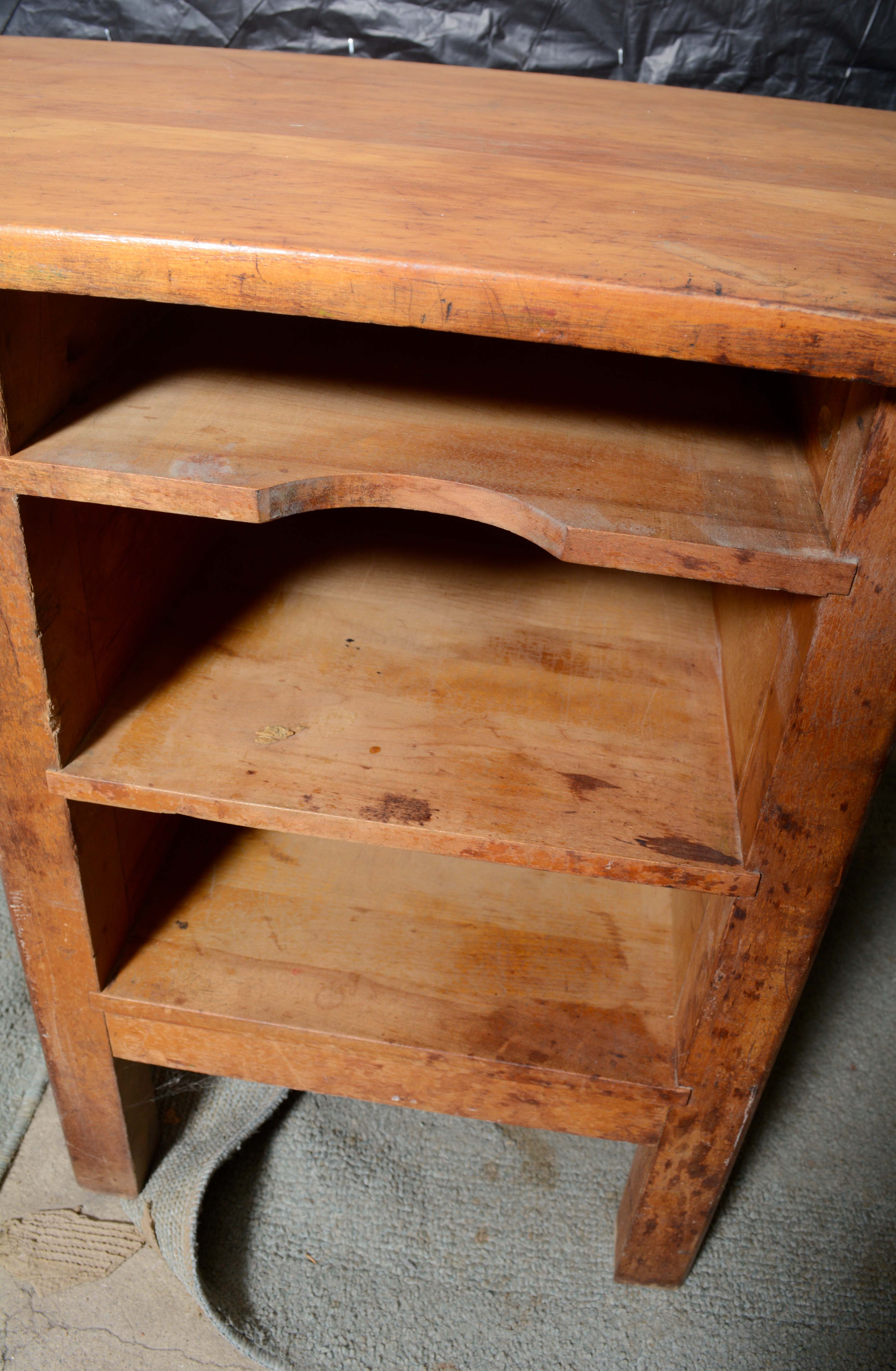 Wood Laundry Table