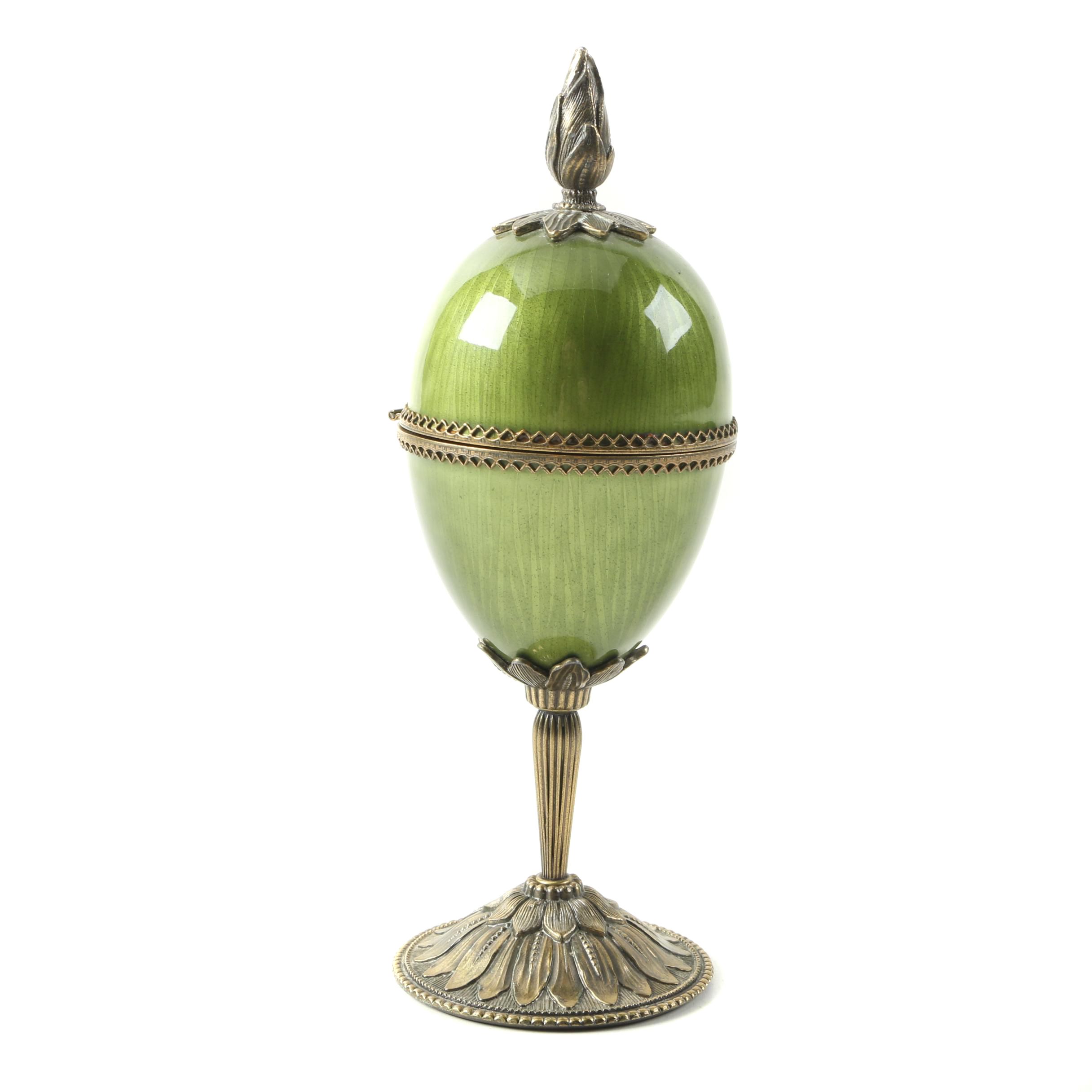 Evans Green Enameled Egg Table Lighter
