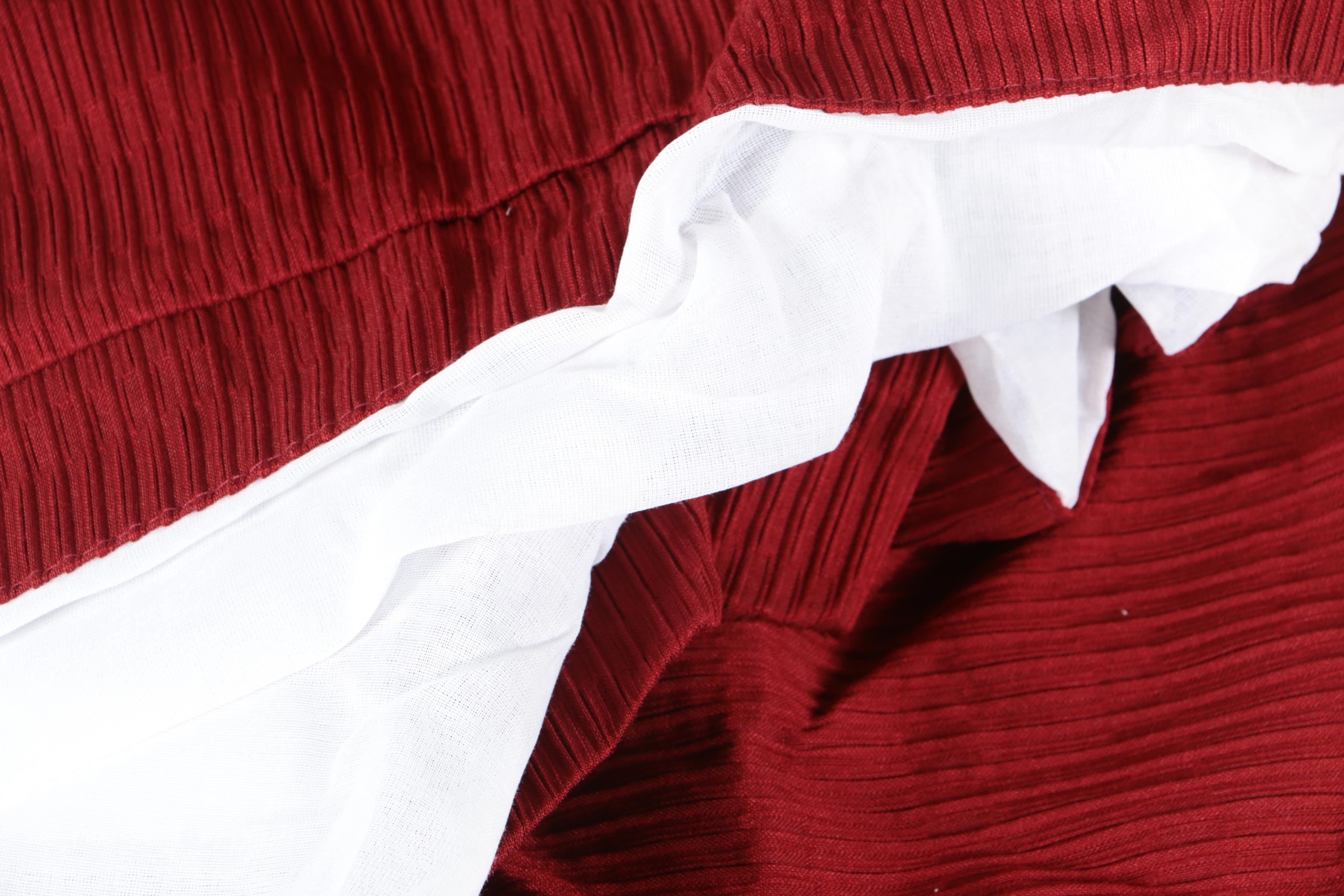 Queen Sized Bedskirts