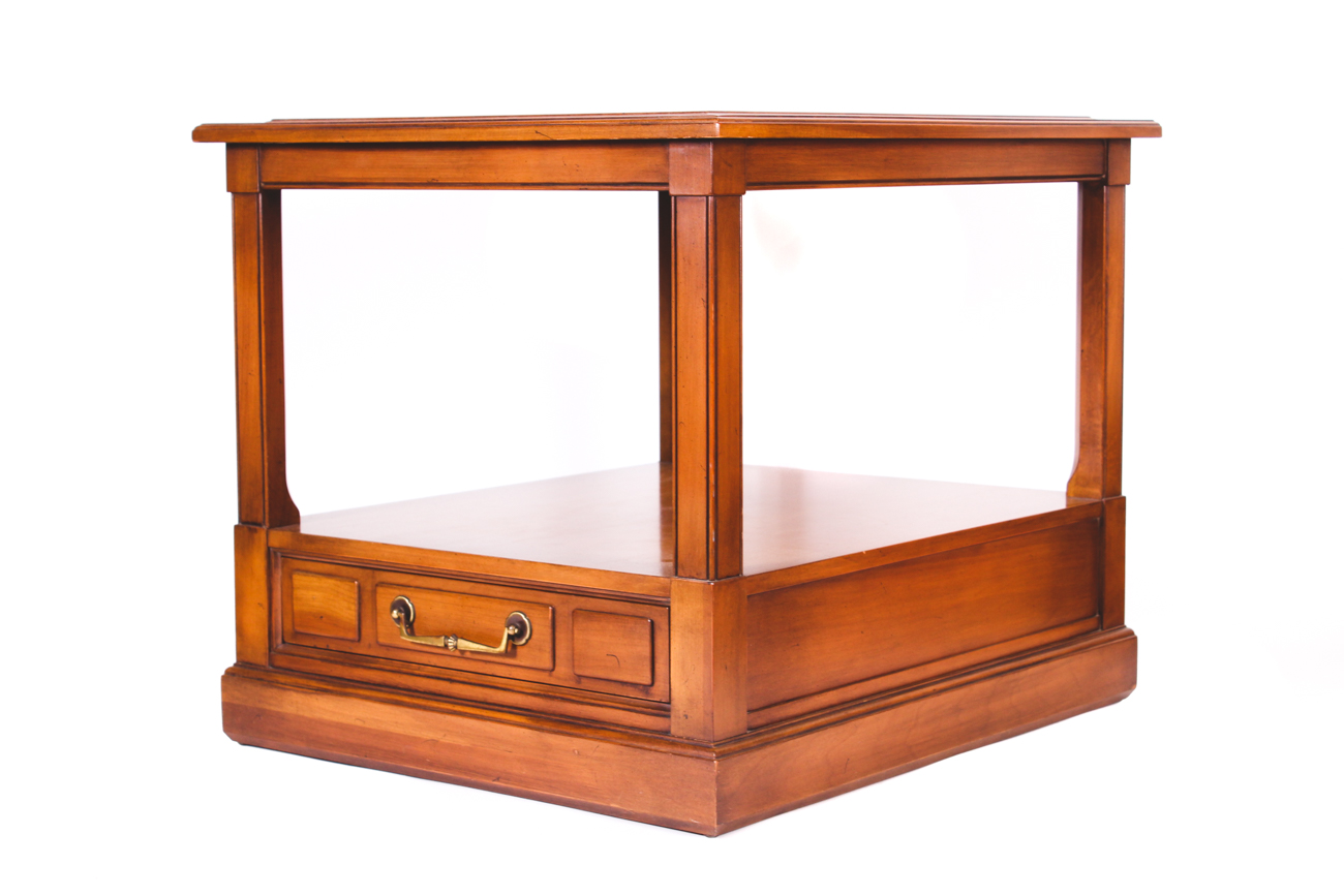 Hekman Furniture Mid Century Rectangular Wood End Table