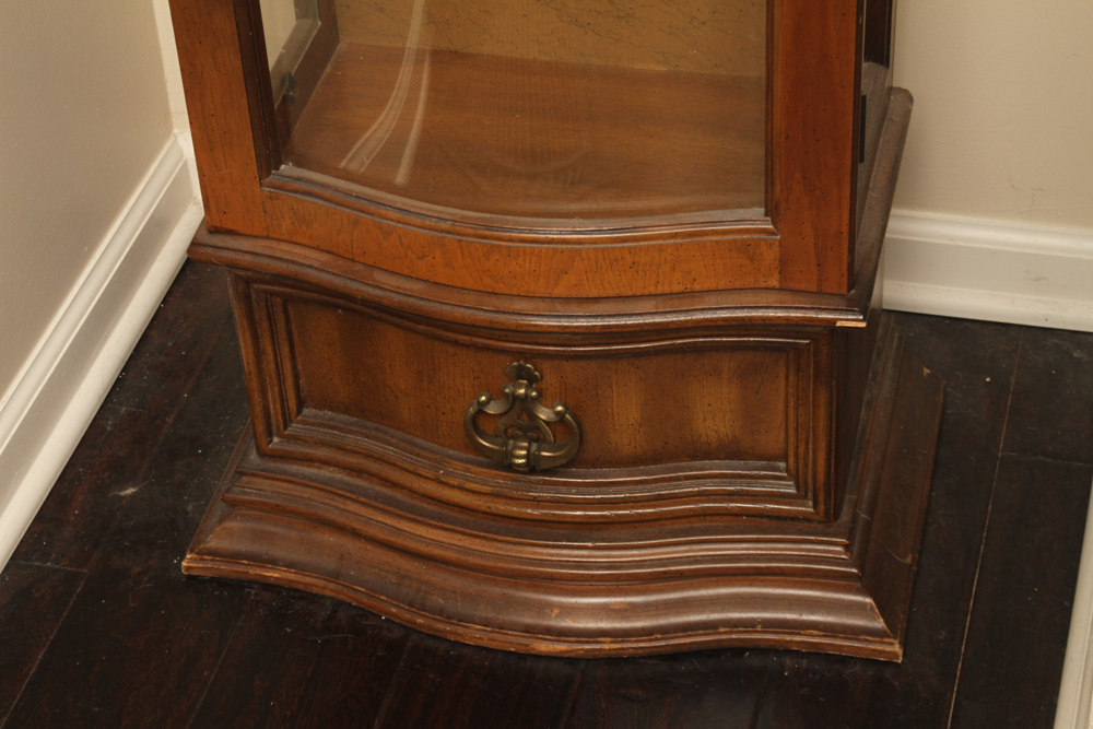 Vintage Mediterranean Style Curio Cabinet