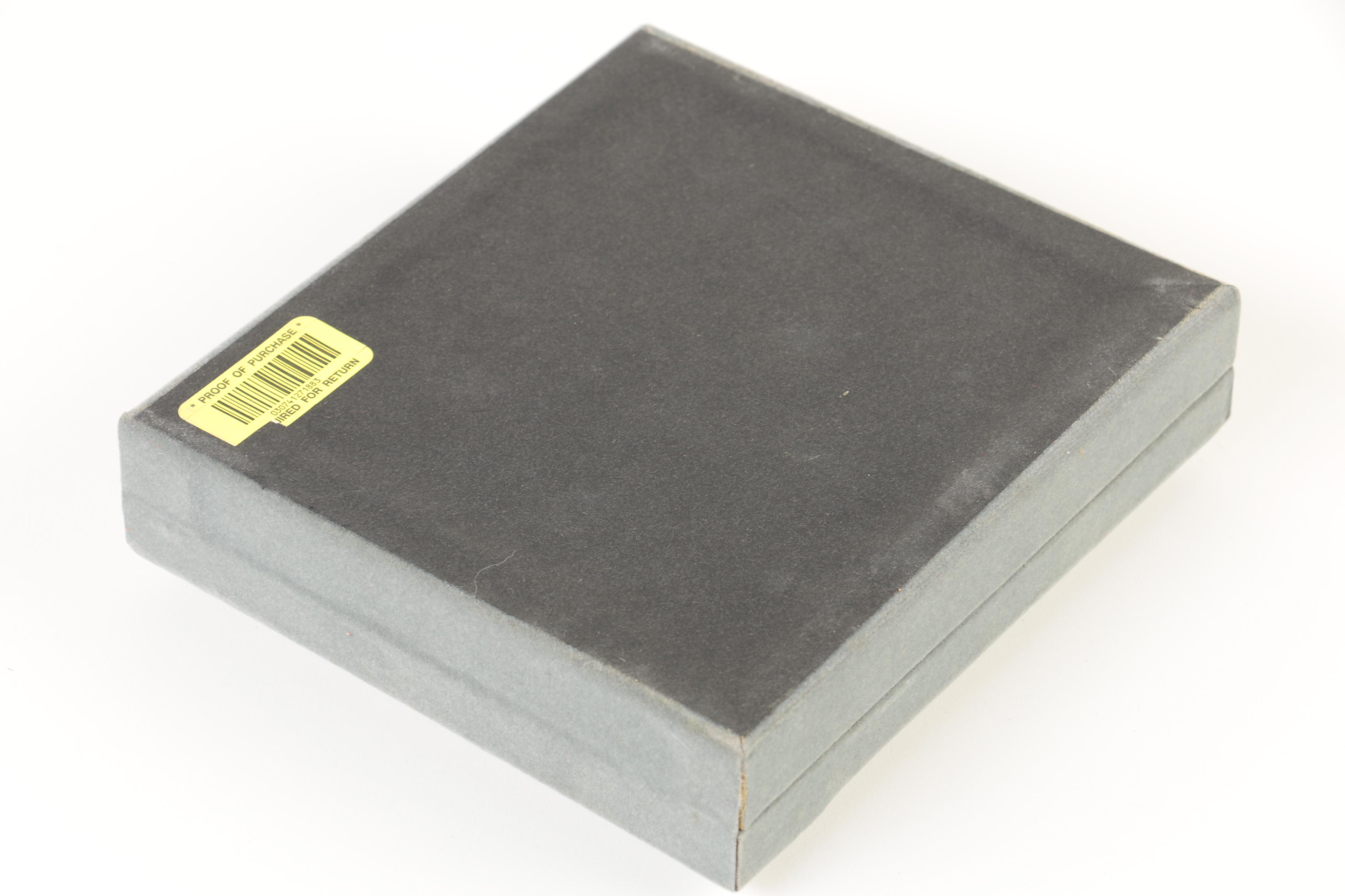 Towle Stainless Steel and Mother of Pearl Canape Spreaders