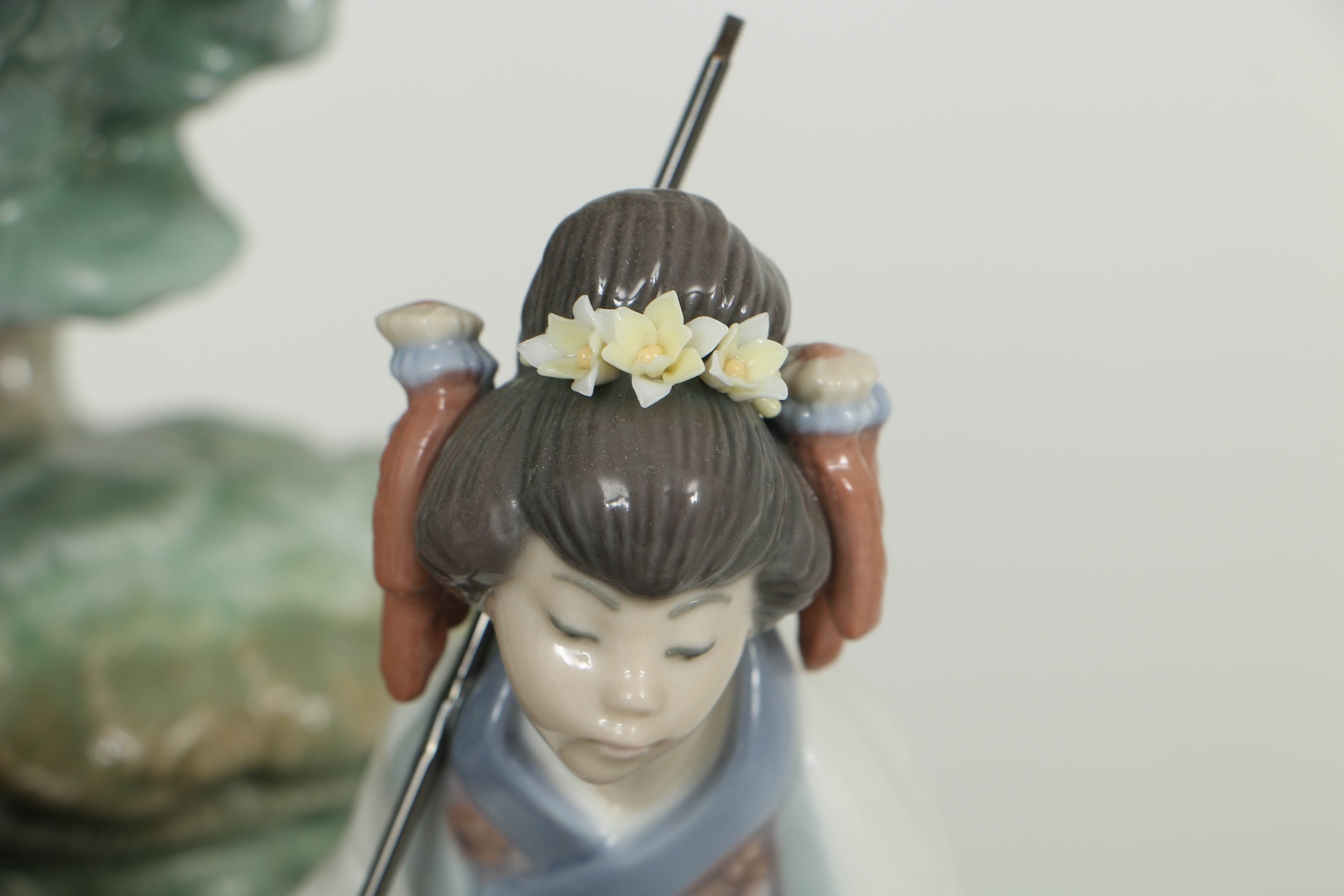 Limited Edition Lladro "Oriental Garden" Porcelain Figurine