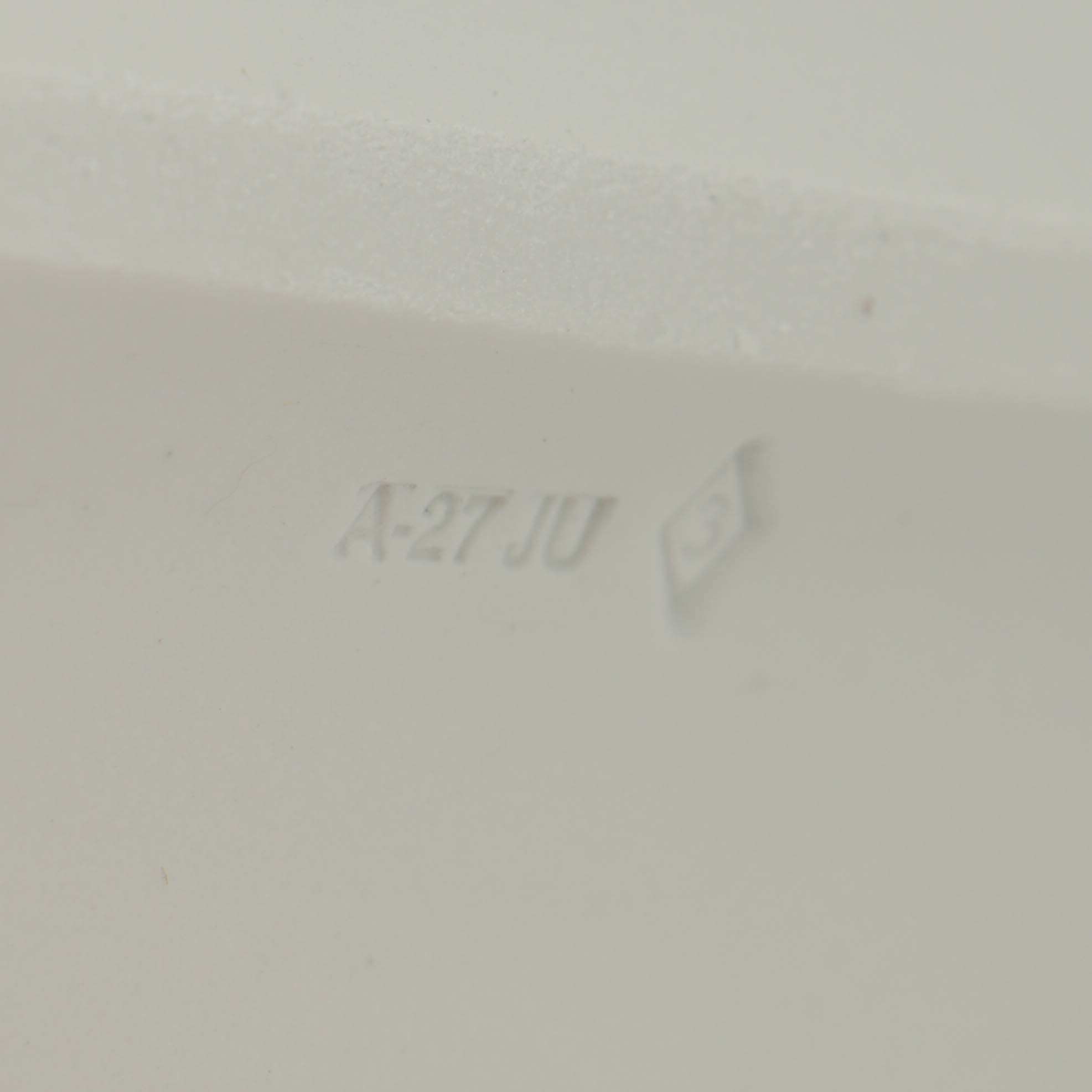 Limited Edition Lladro "Oriental Garden" Porcelain Figurine