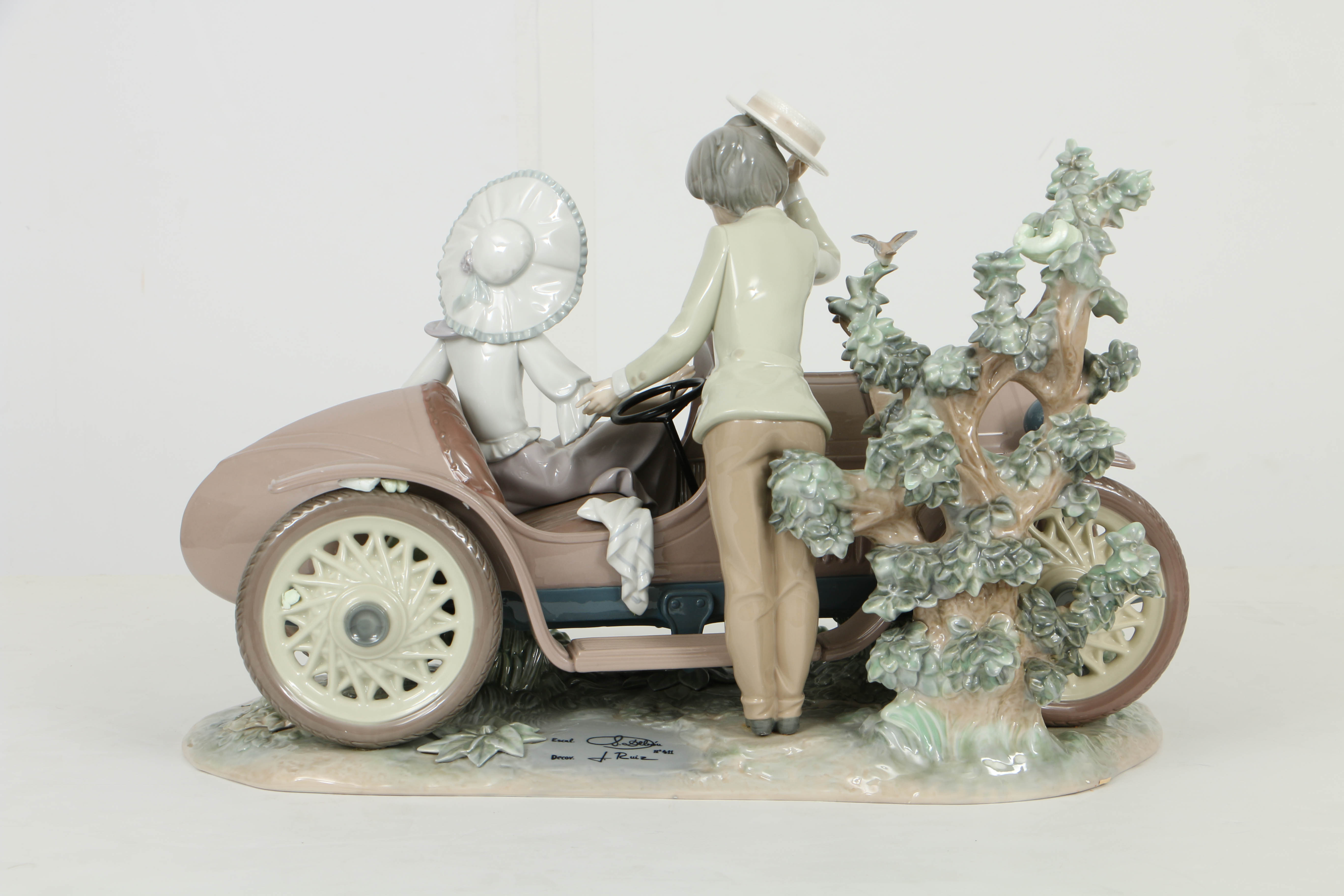 Limited Edition Lladro Figurine Of a "Young Couple with Car"
