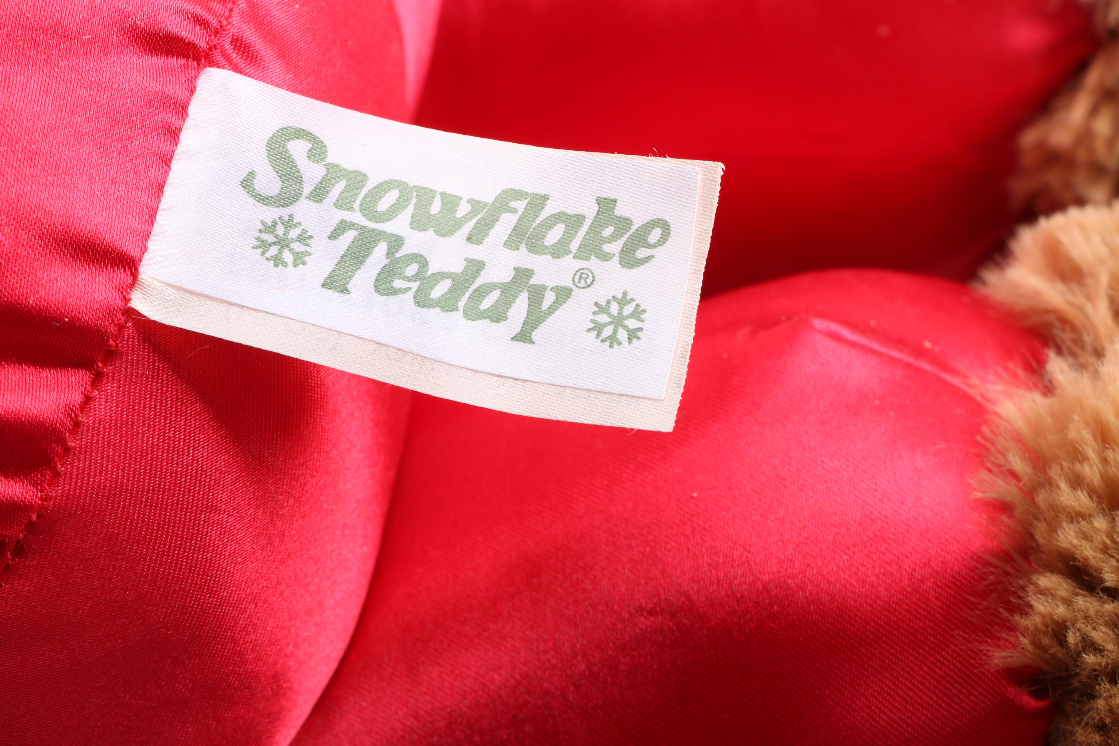 DanDee Annual "Snowflake Teddy" Bears