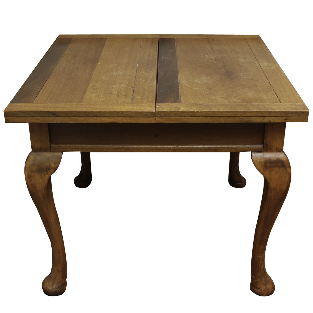 Vintage Queen Anne Style Game Table with Leaves