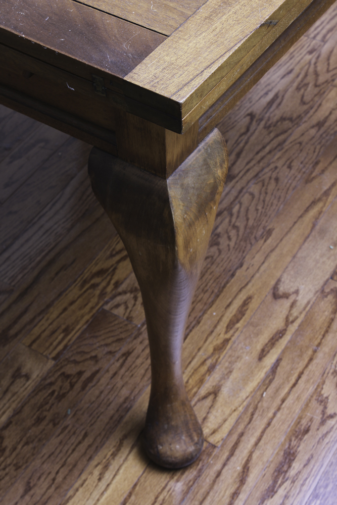 Vintage Queen Anne Style Game Table with Leaves