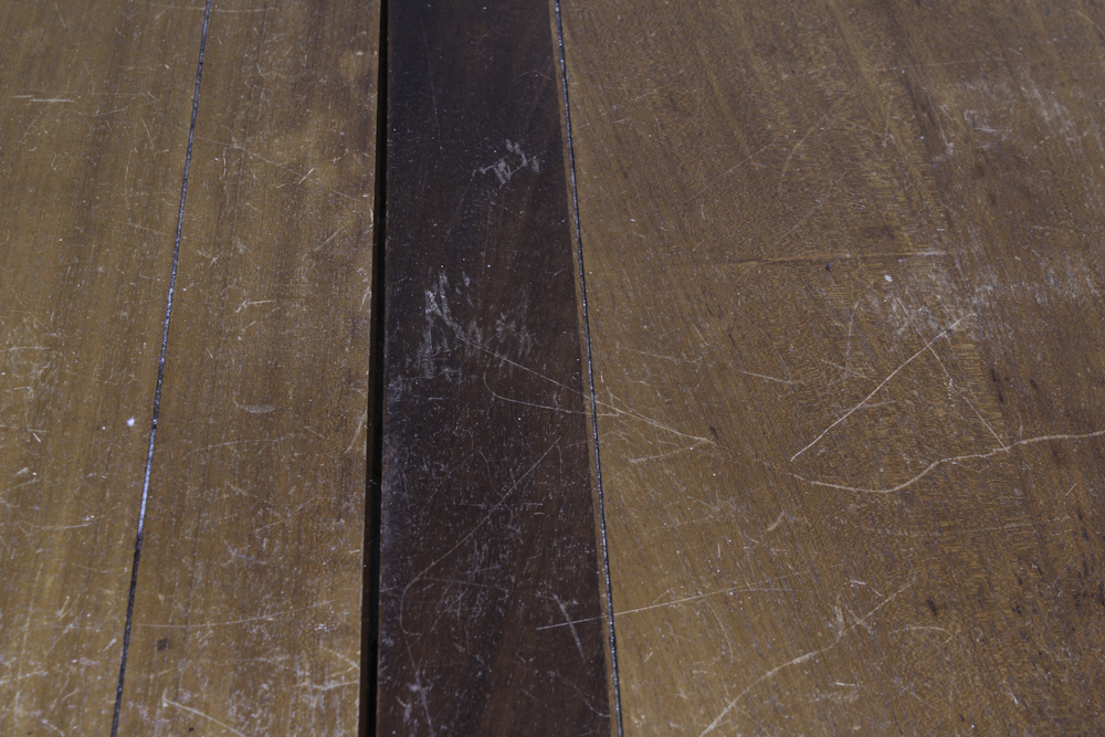 Vintage Queen Anne Style Game Table with Leaves